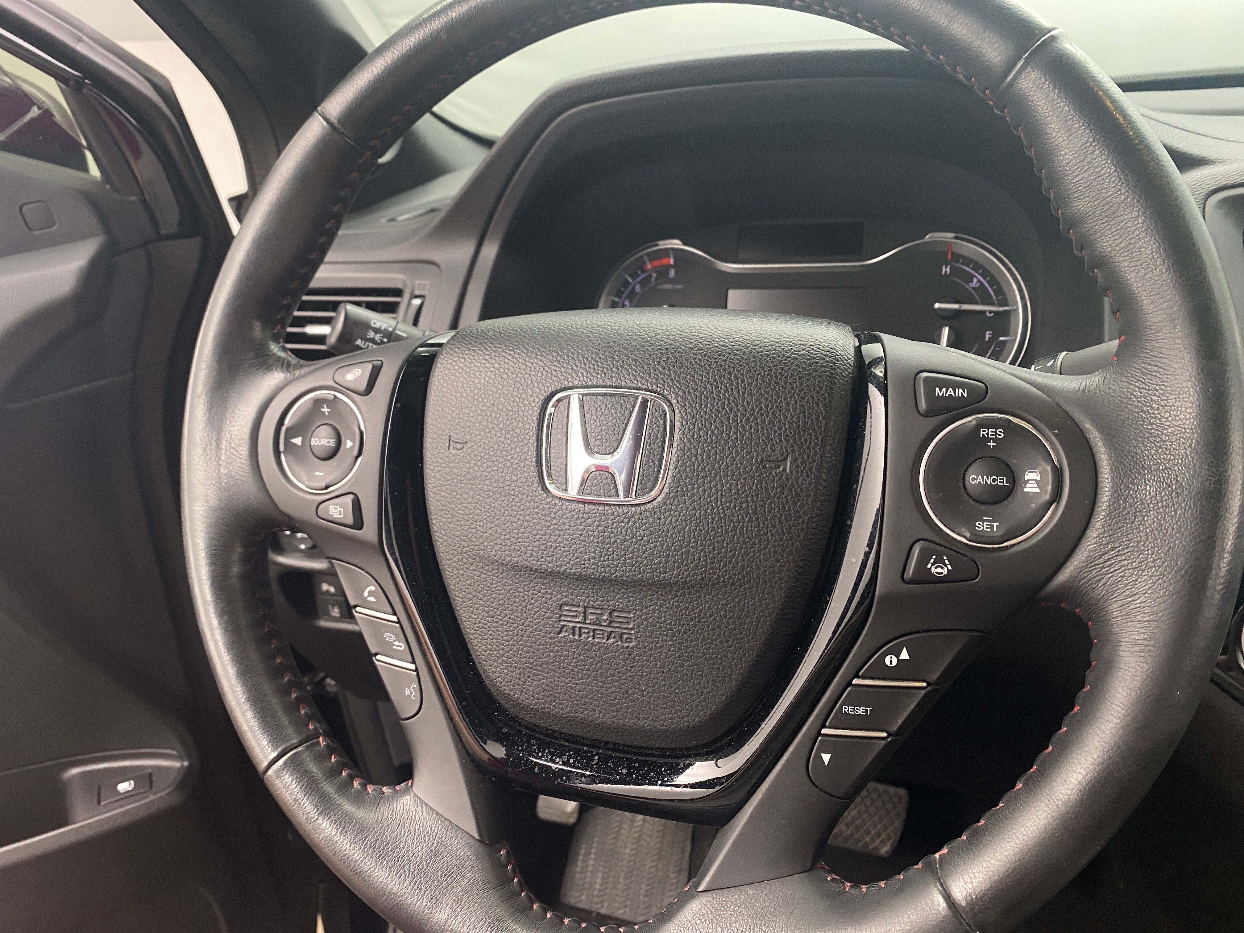 2017 Honda Ridgeline Black Edition 4