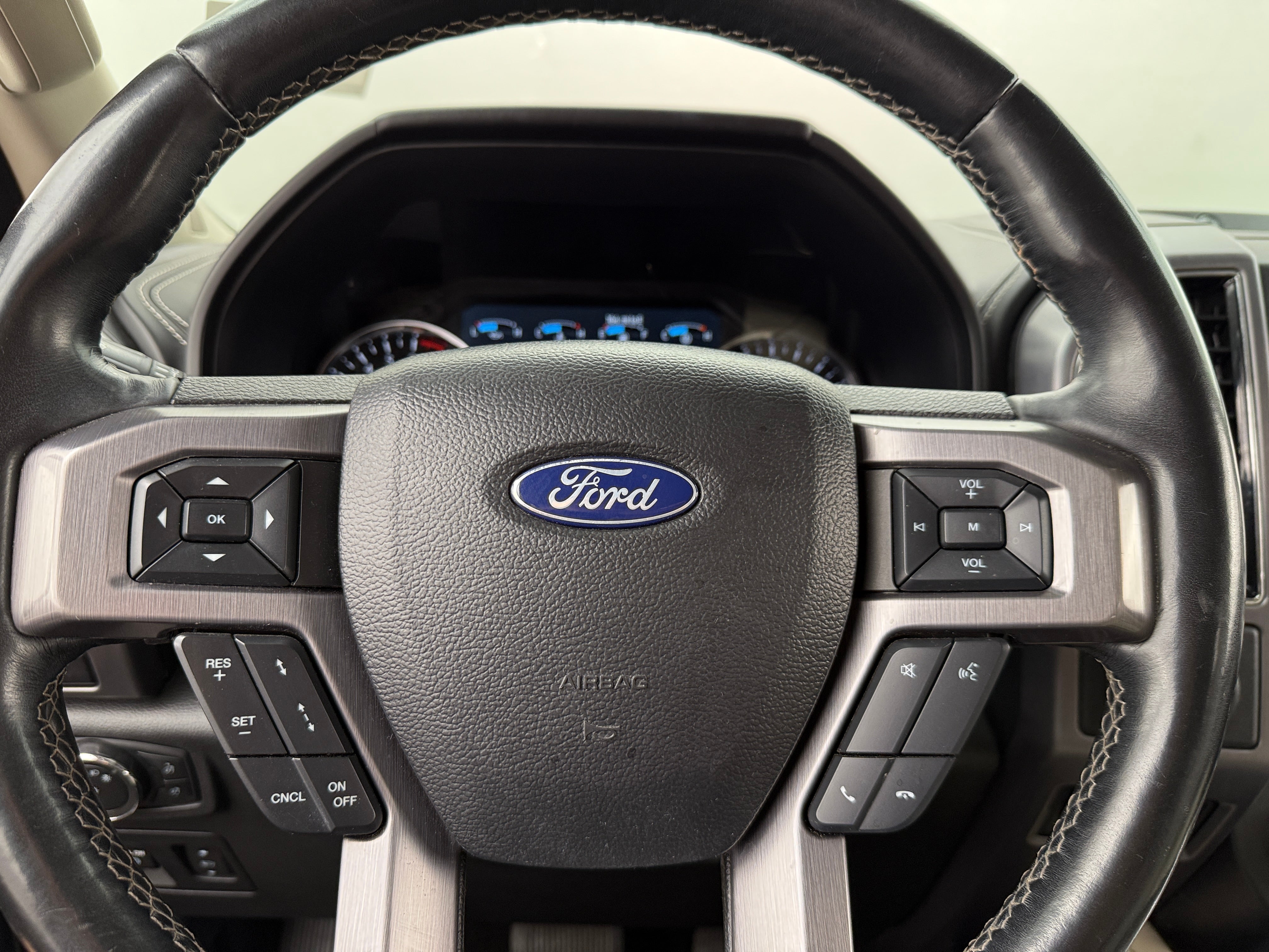 2021 Ford Expedition MAX Platinum 4