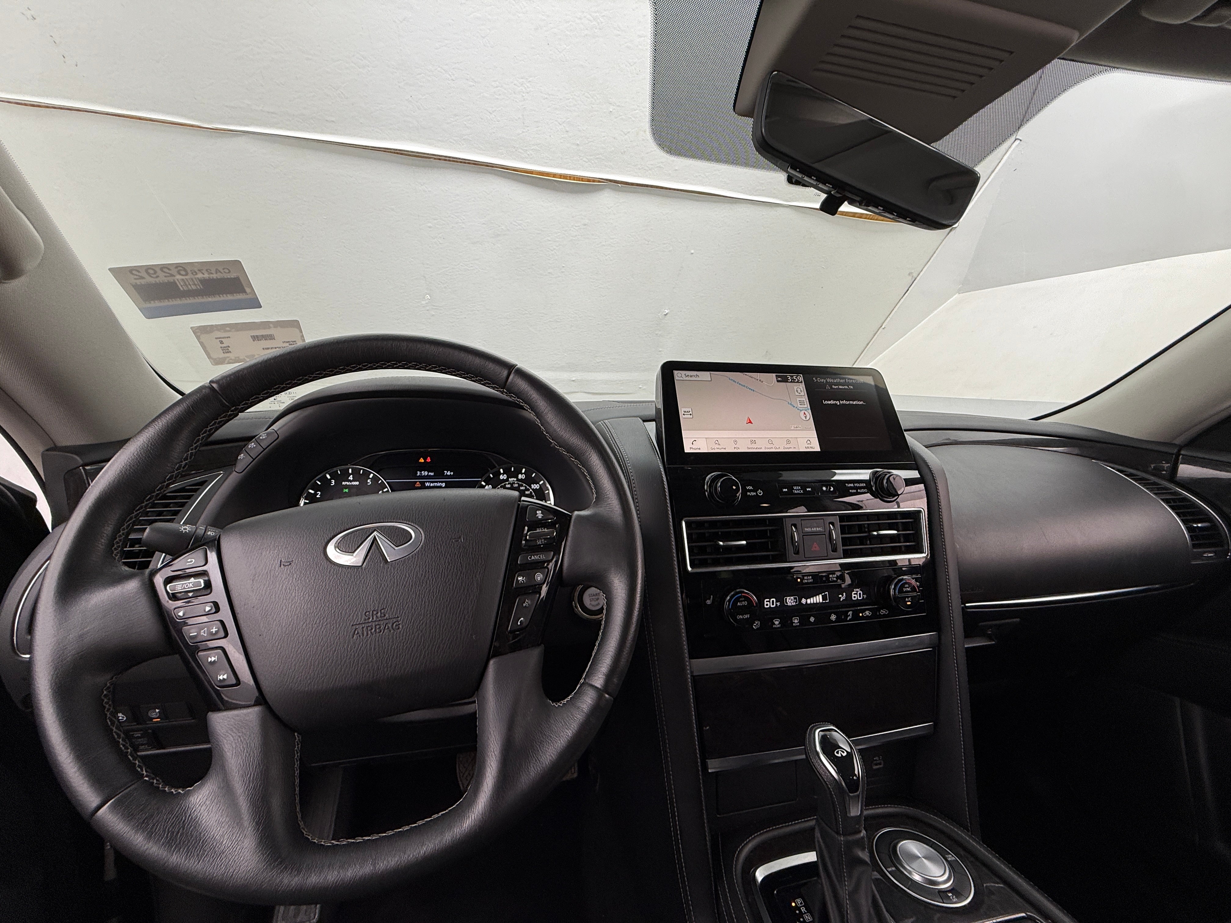 2023 INFINITI QX80 Luxe 2