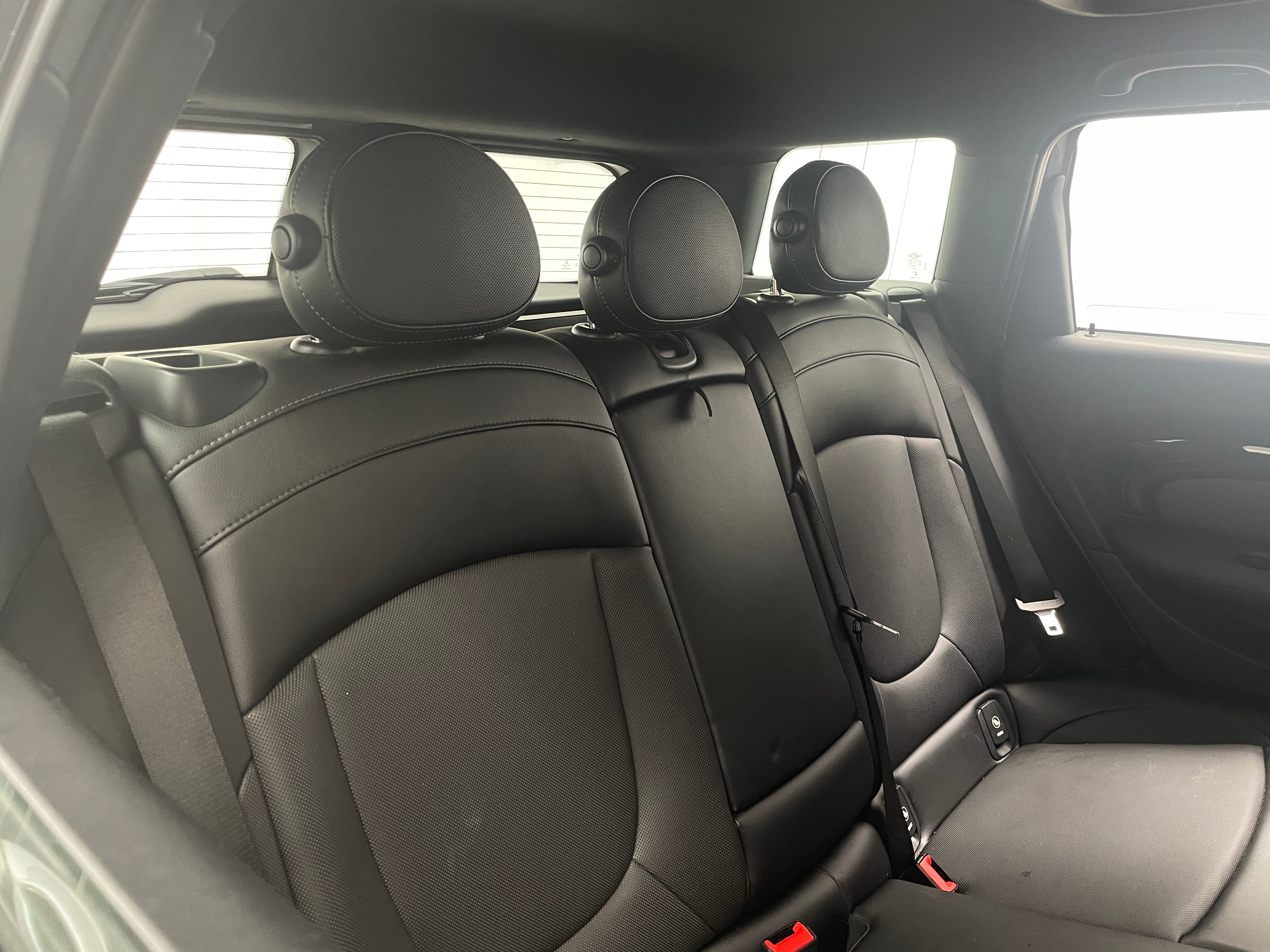 2016 MINI Cooper Clubman  5