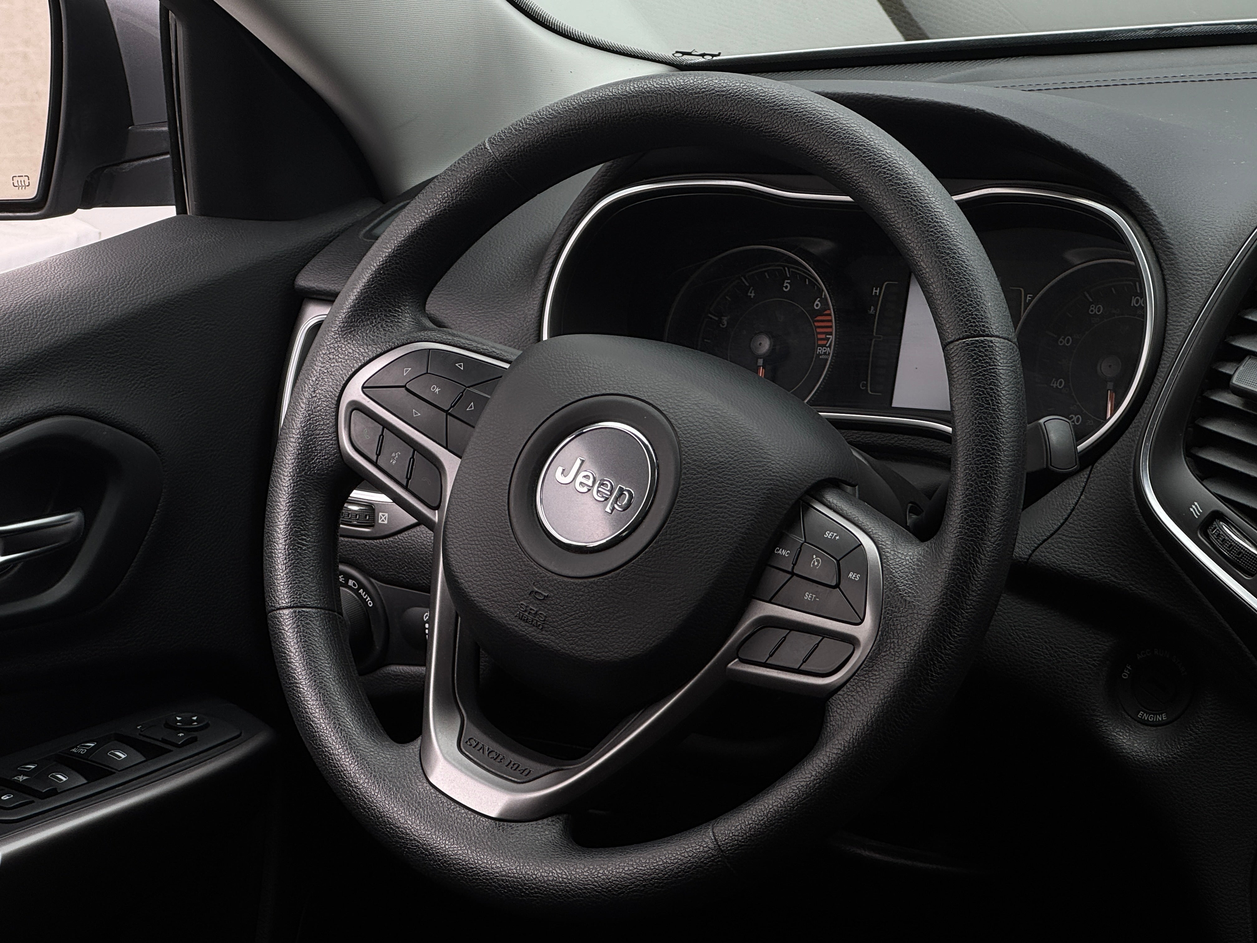 2019 Jeep Cherokee Latitude 5