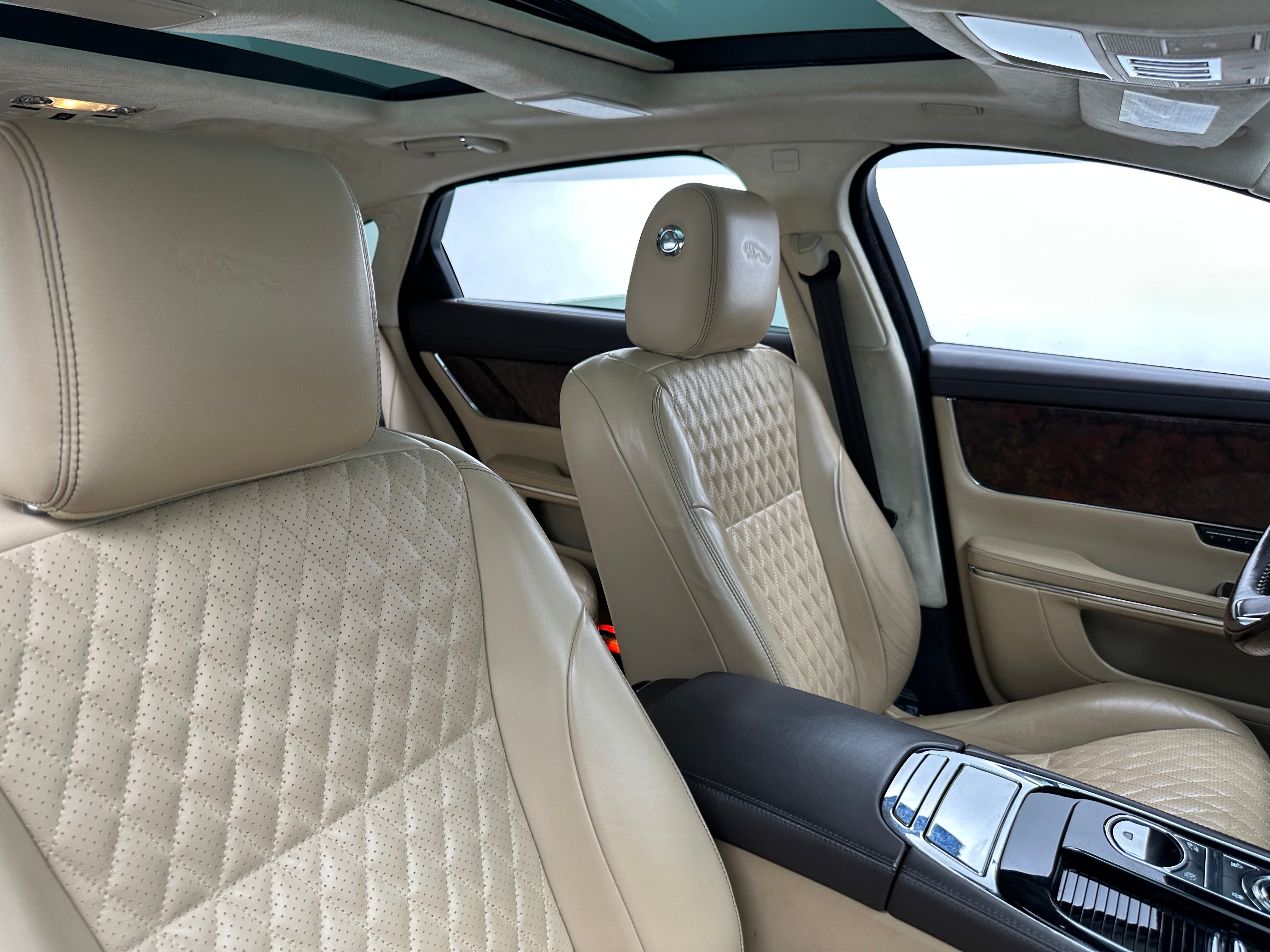 2016 Jaguar XJ XJL Portfolio 2