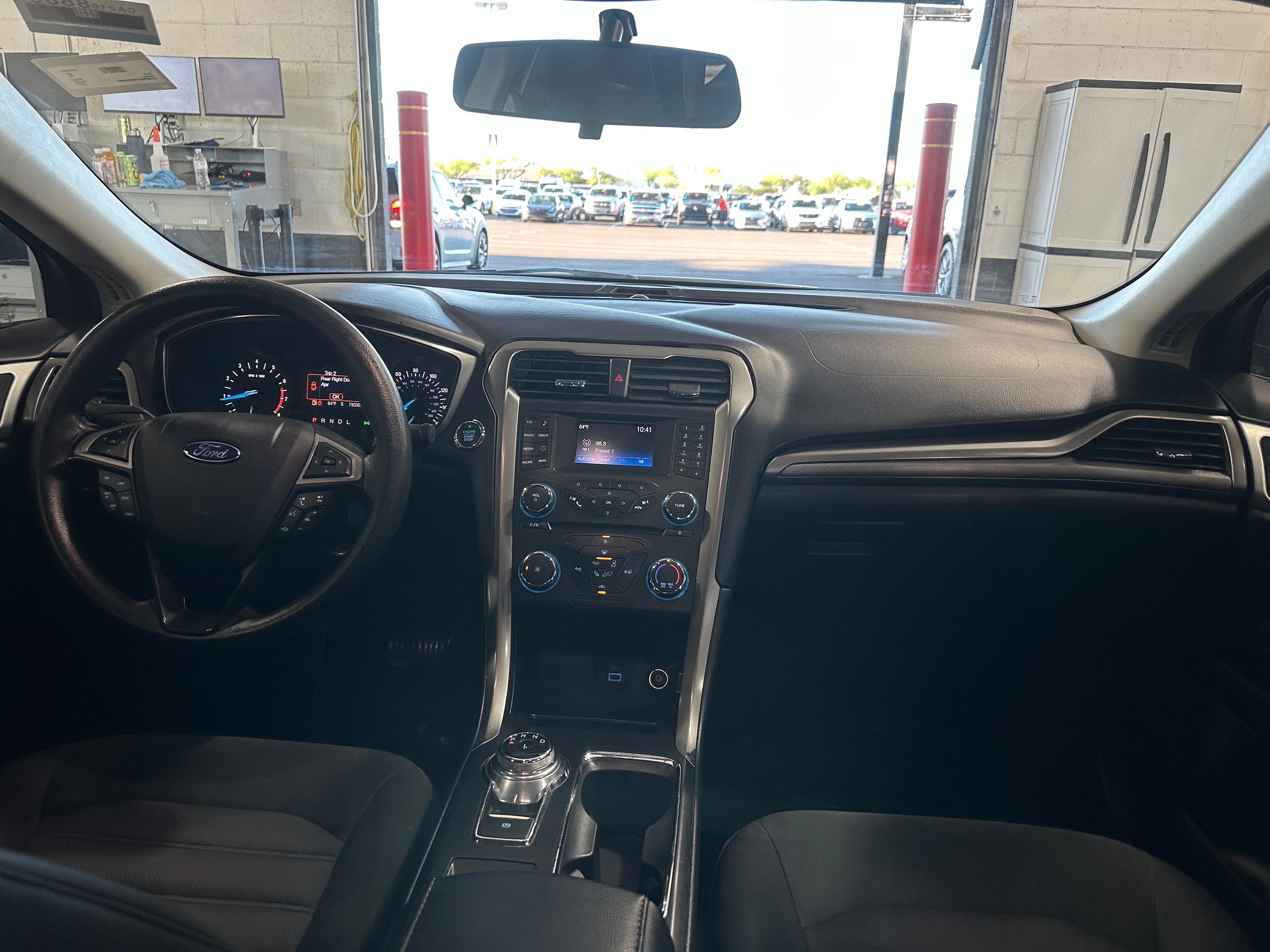 2017 Ford Fusion SE 3