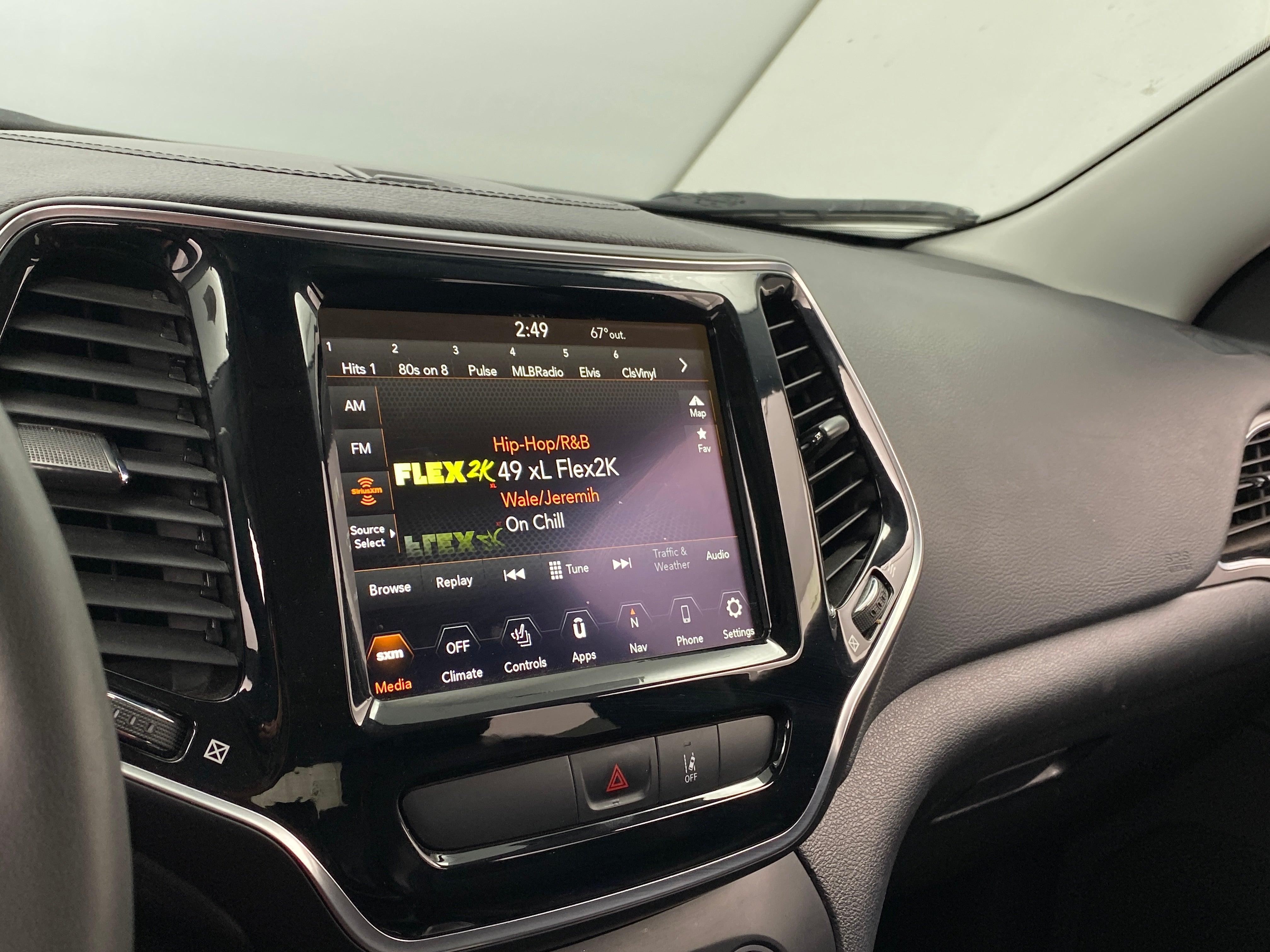 2022 Jeep Cherokee Limited Edition 3
