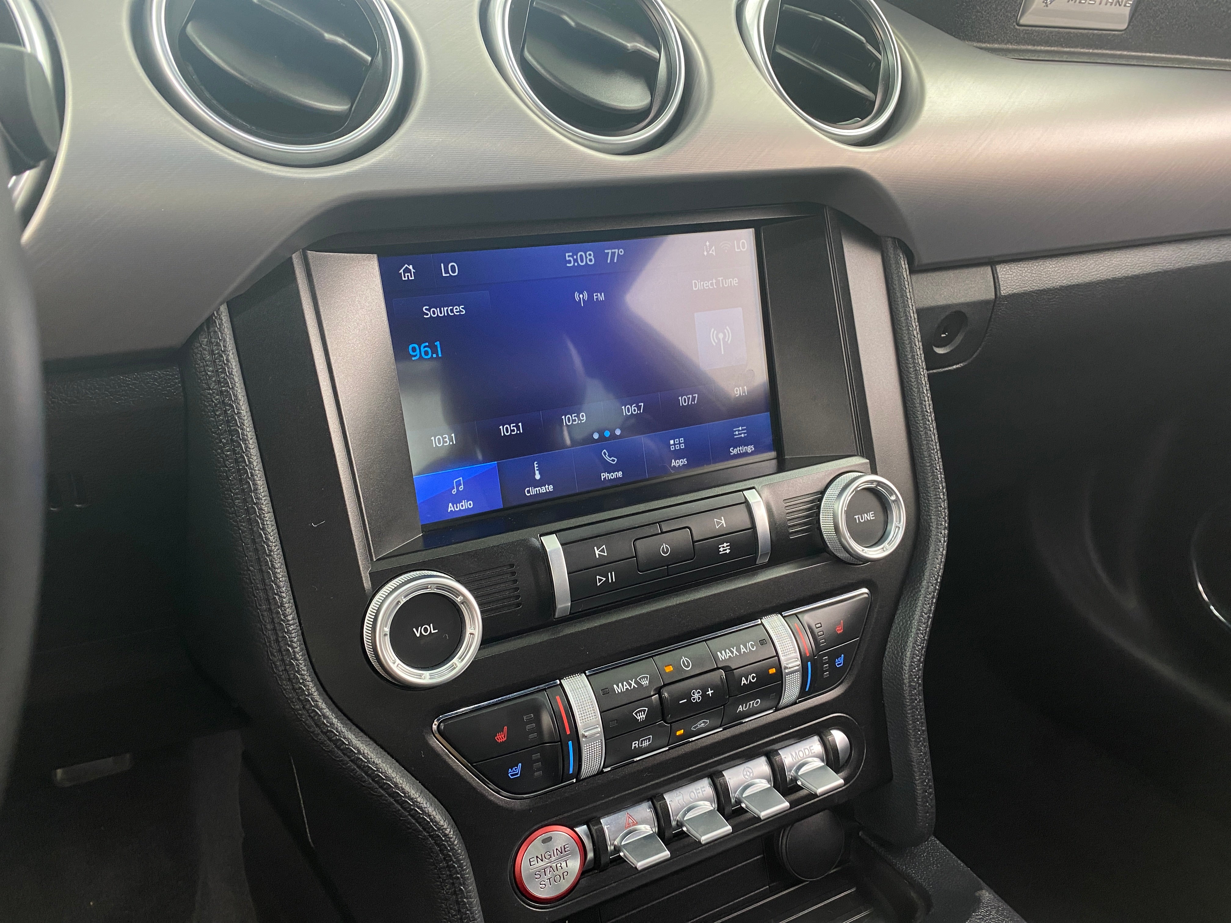 2022 Ford Mustang GT Premium 2