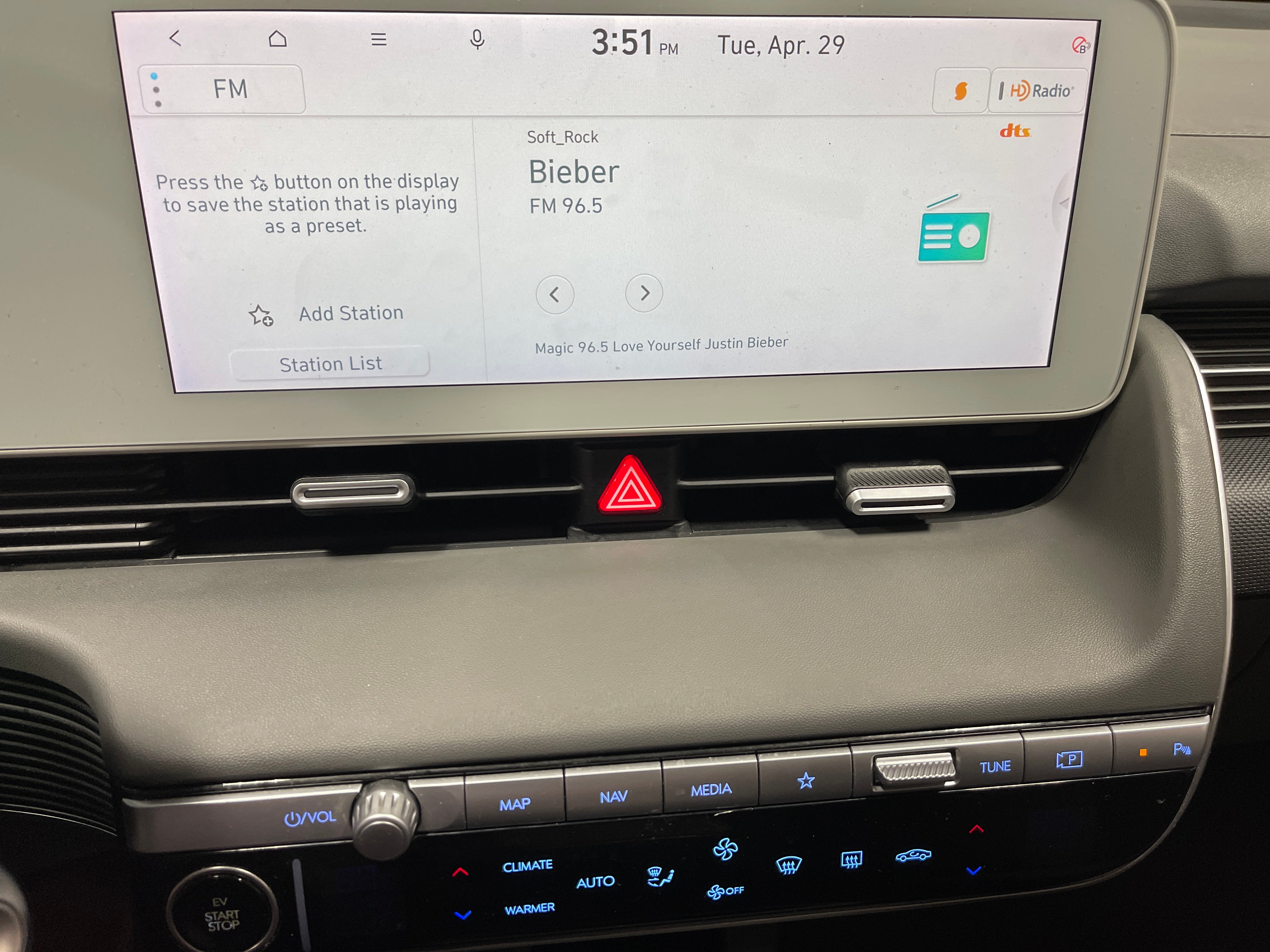 2022 Hyundai Ioniq 5 SE 4
