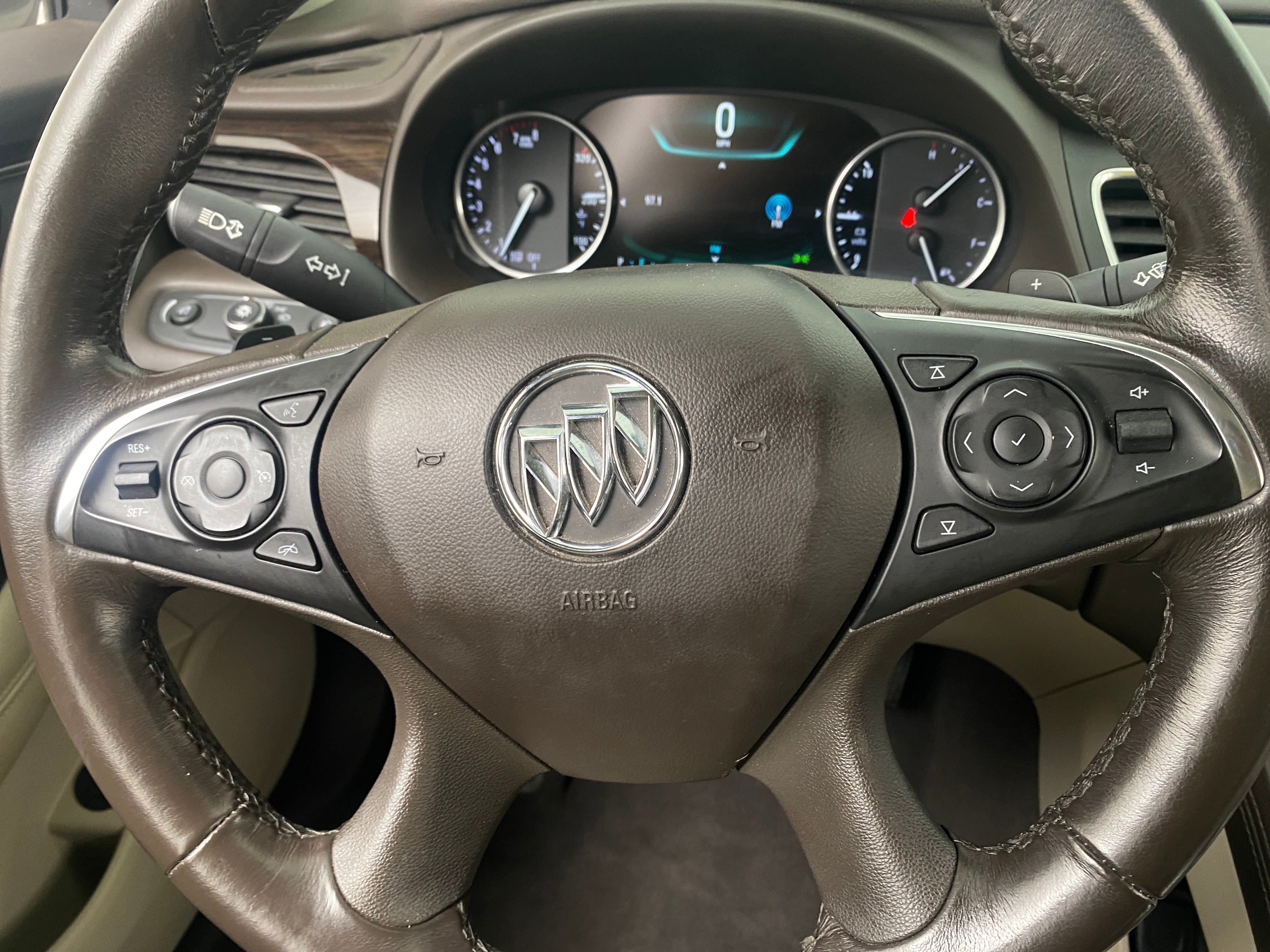 2017 Buick LaCrosse Essence 4