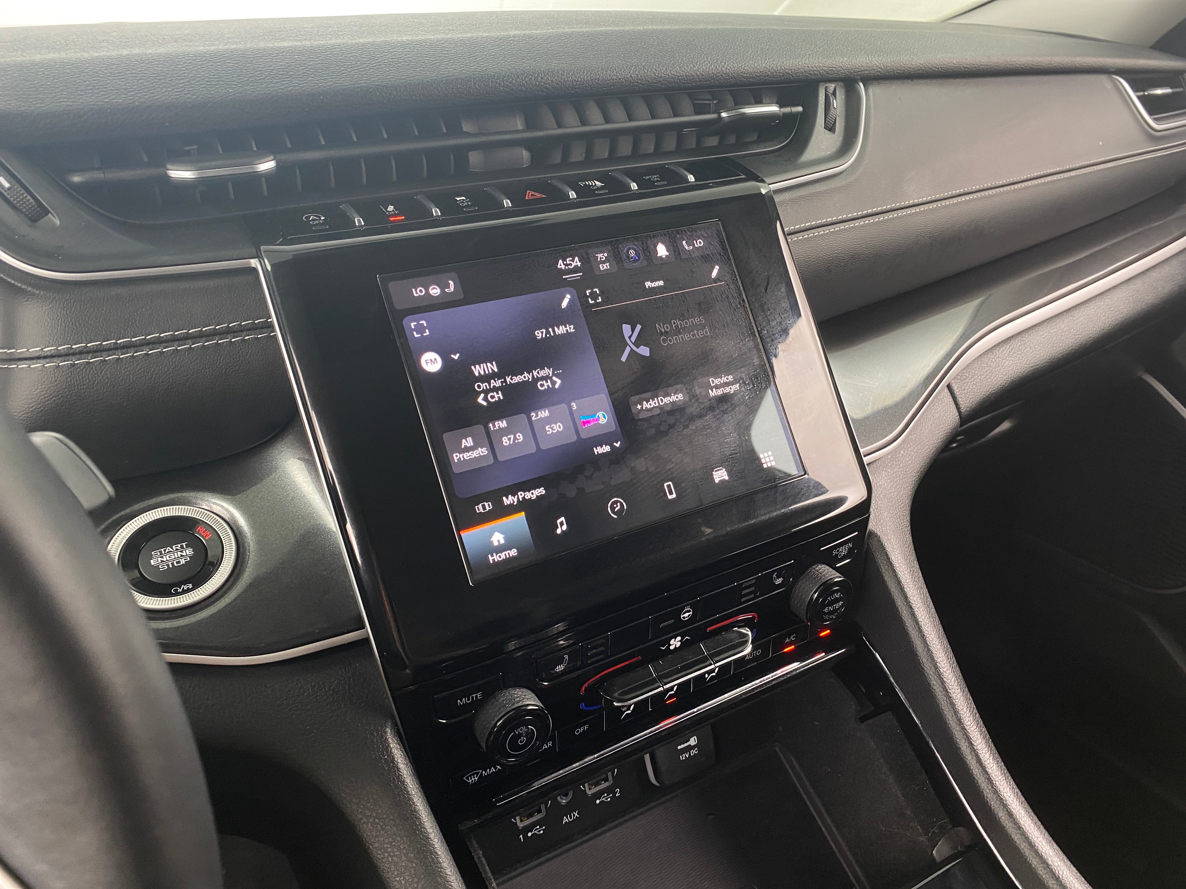 2022 Jeep Grand Cherokee L Laredo 4