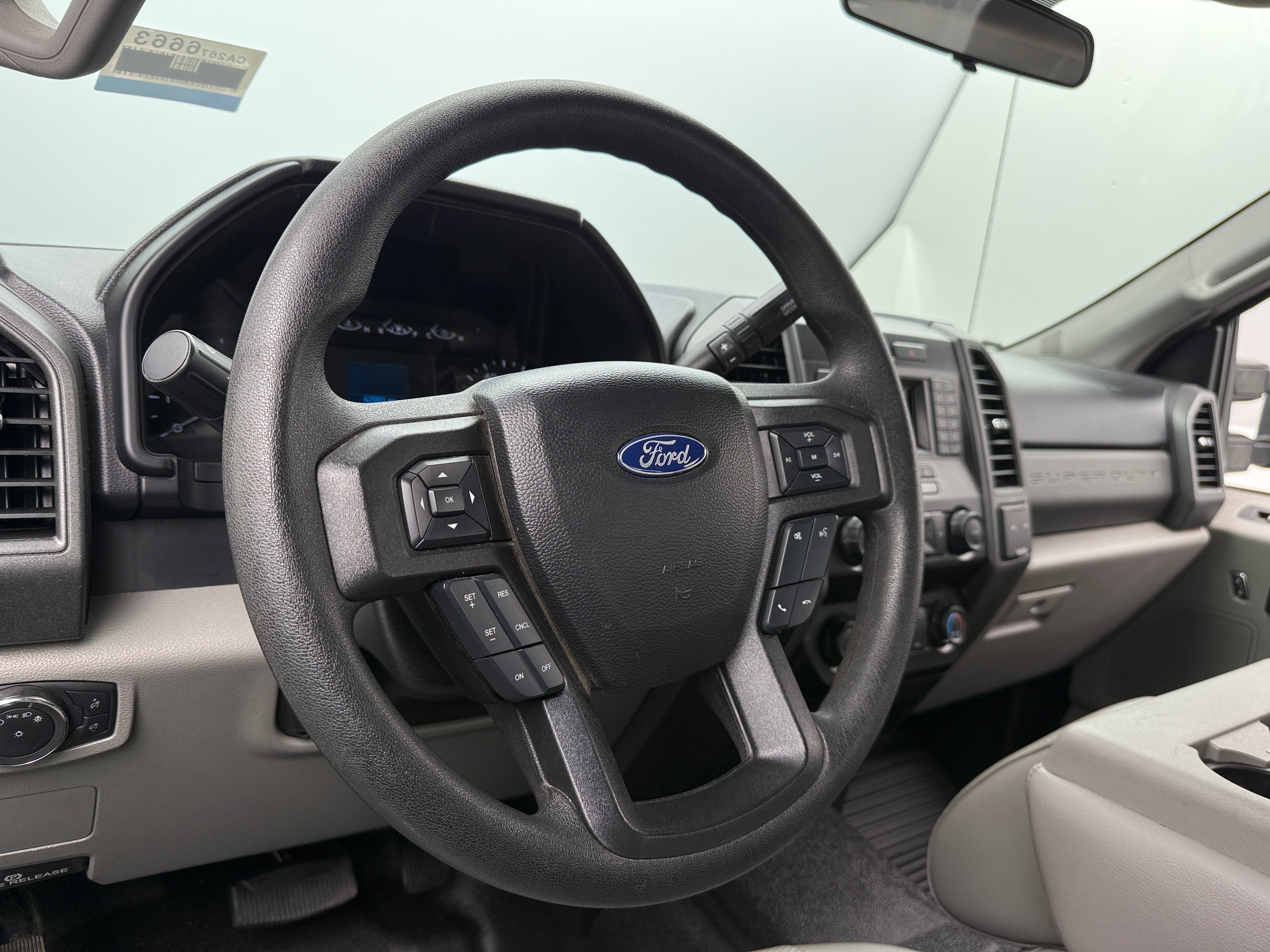 2020 Ford Econoline E-250 5