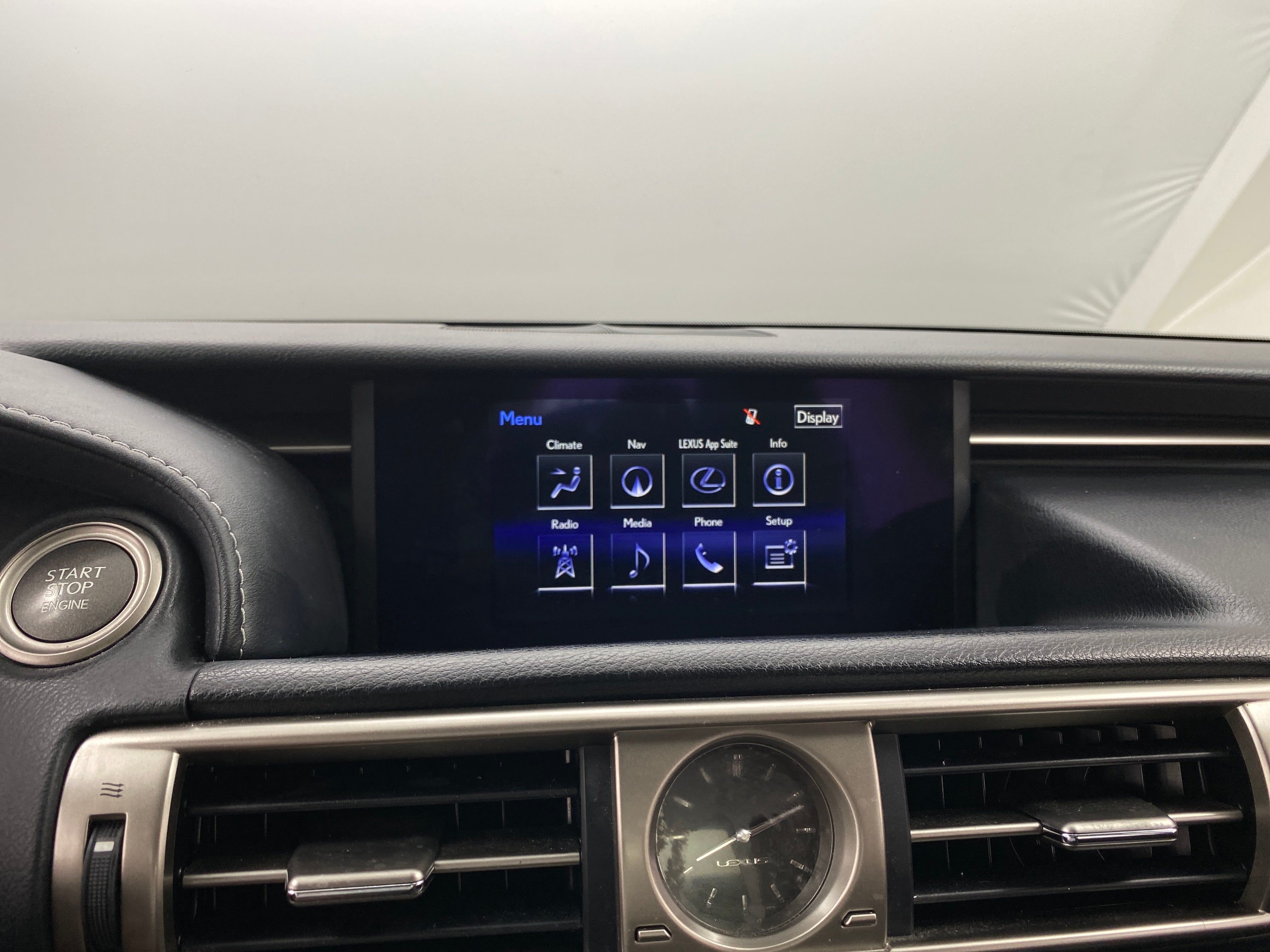 2016 Lexus IS 200t 3