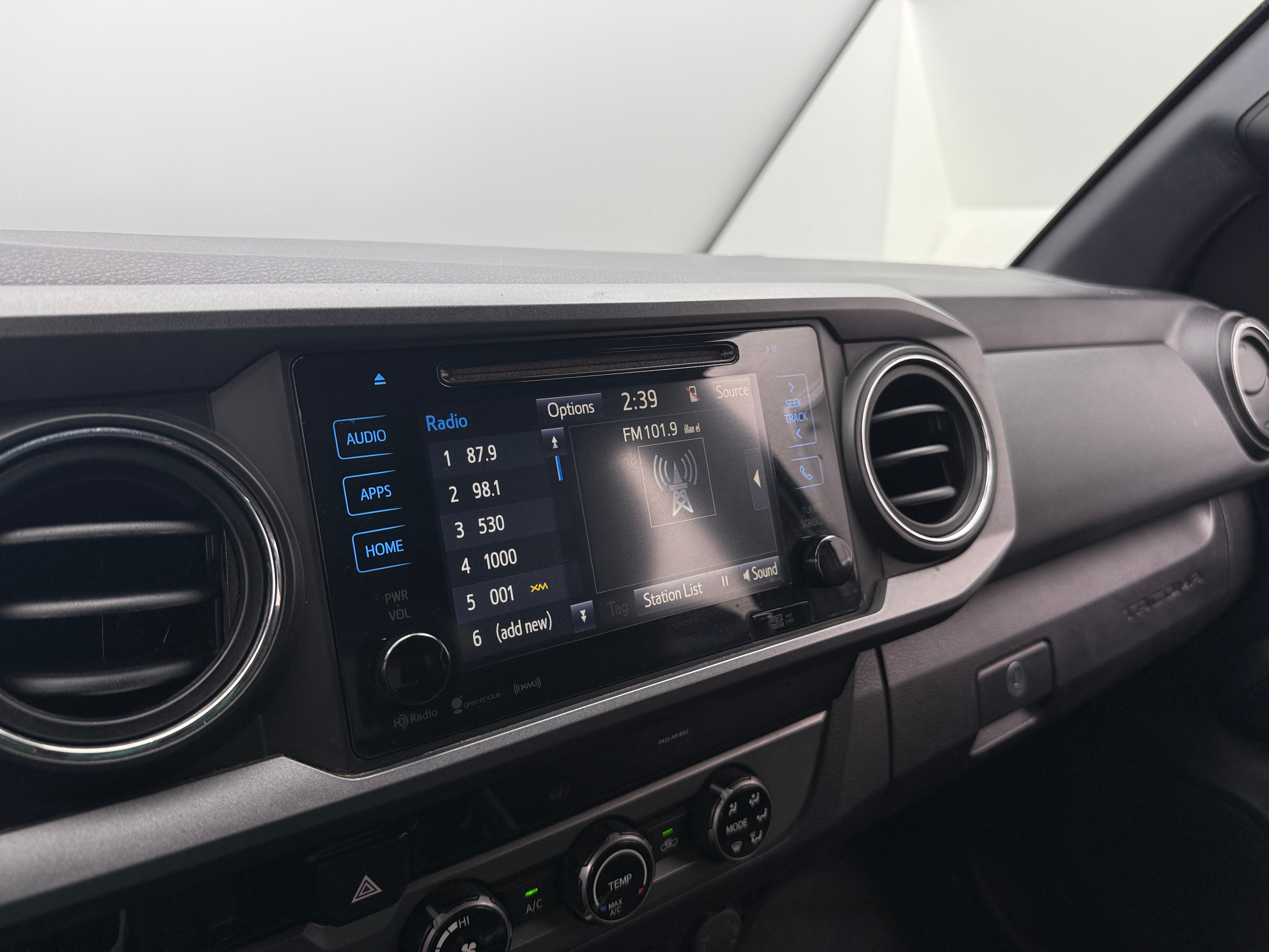 2018 Toyota Tacoma TRD Off-Road 4