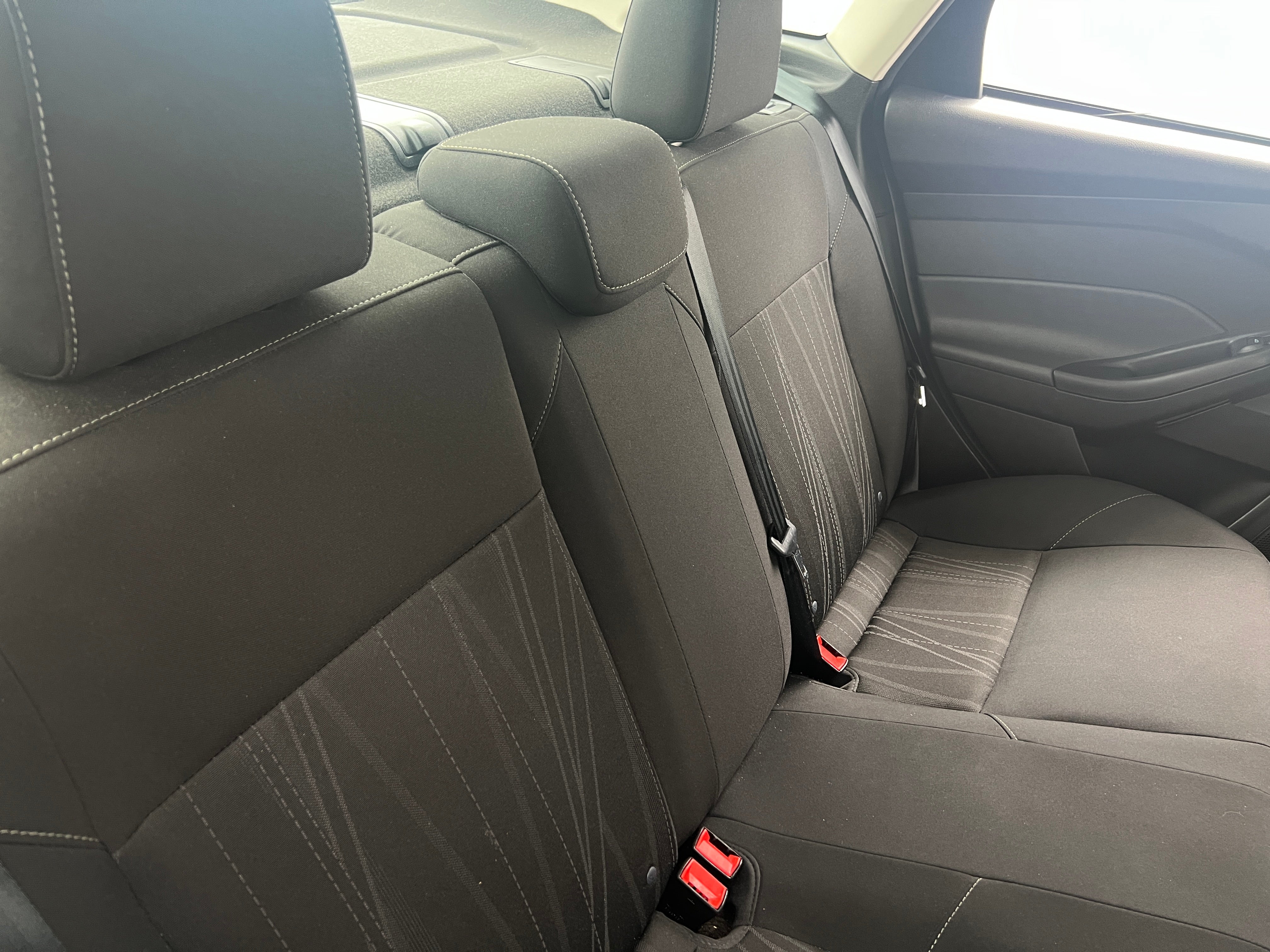 2018 Ford Focus SE 6