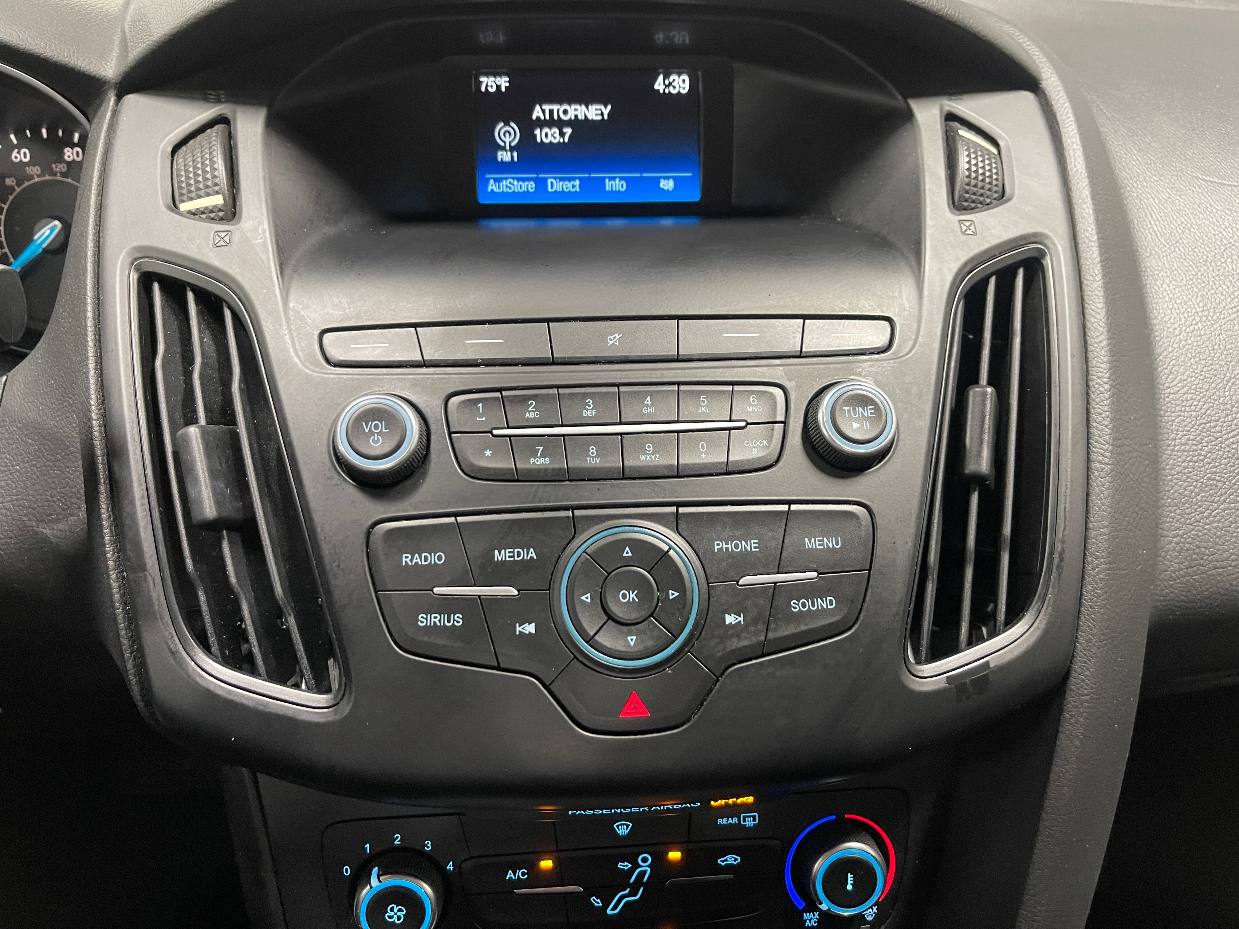 2018 Ford Focus SE 4