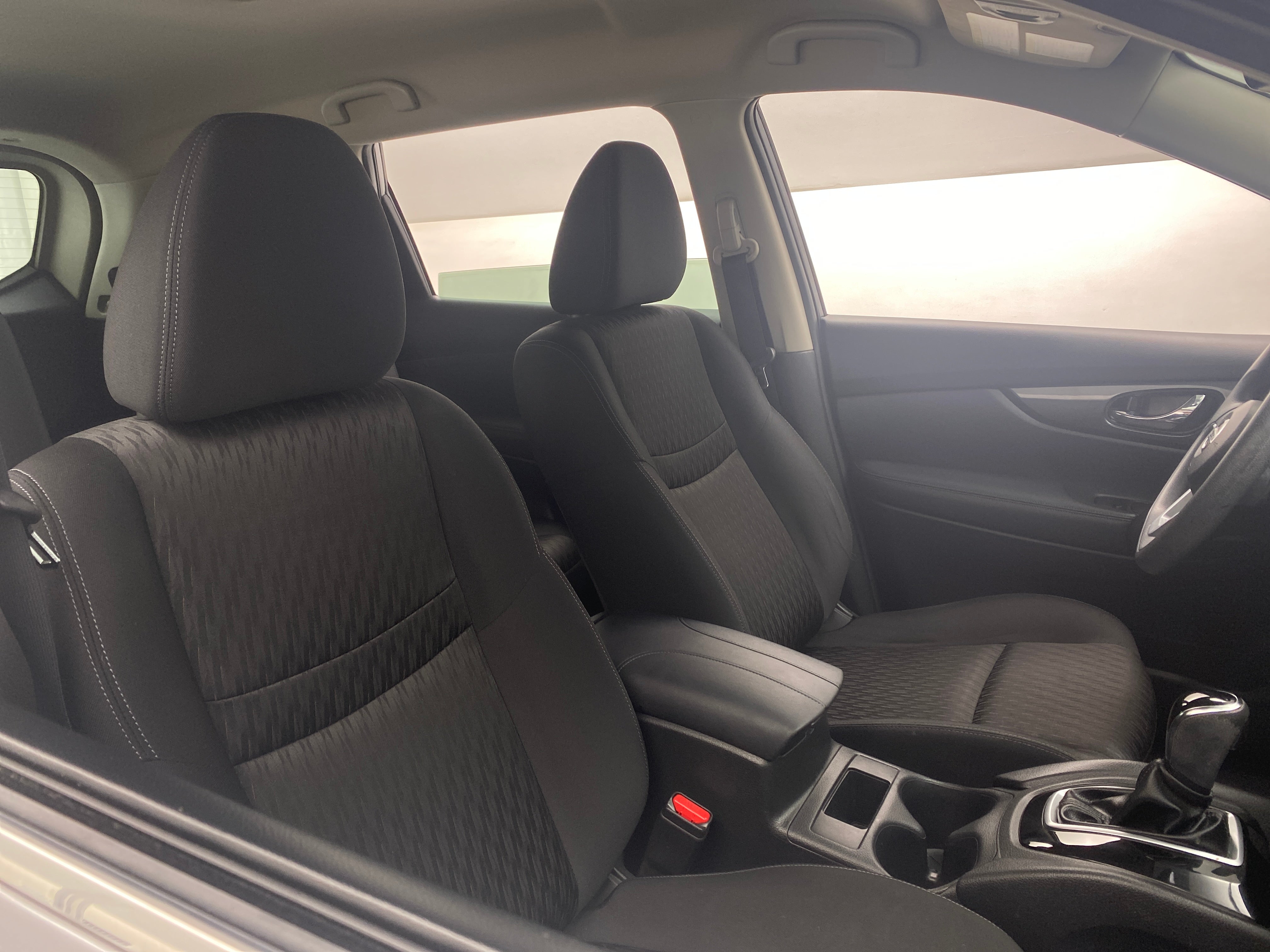 2018 Nissan Rogue S 2