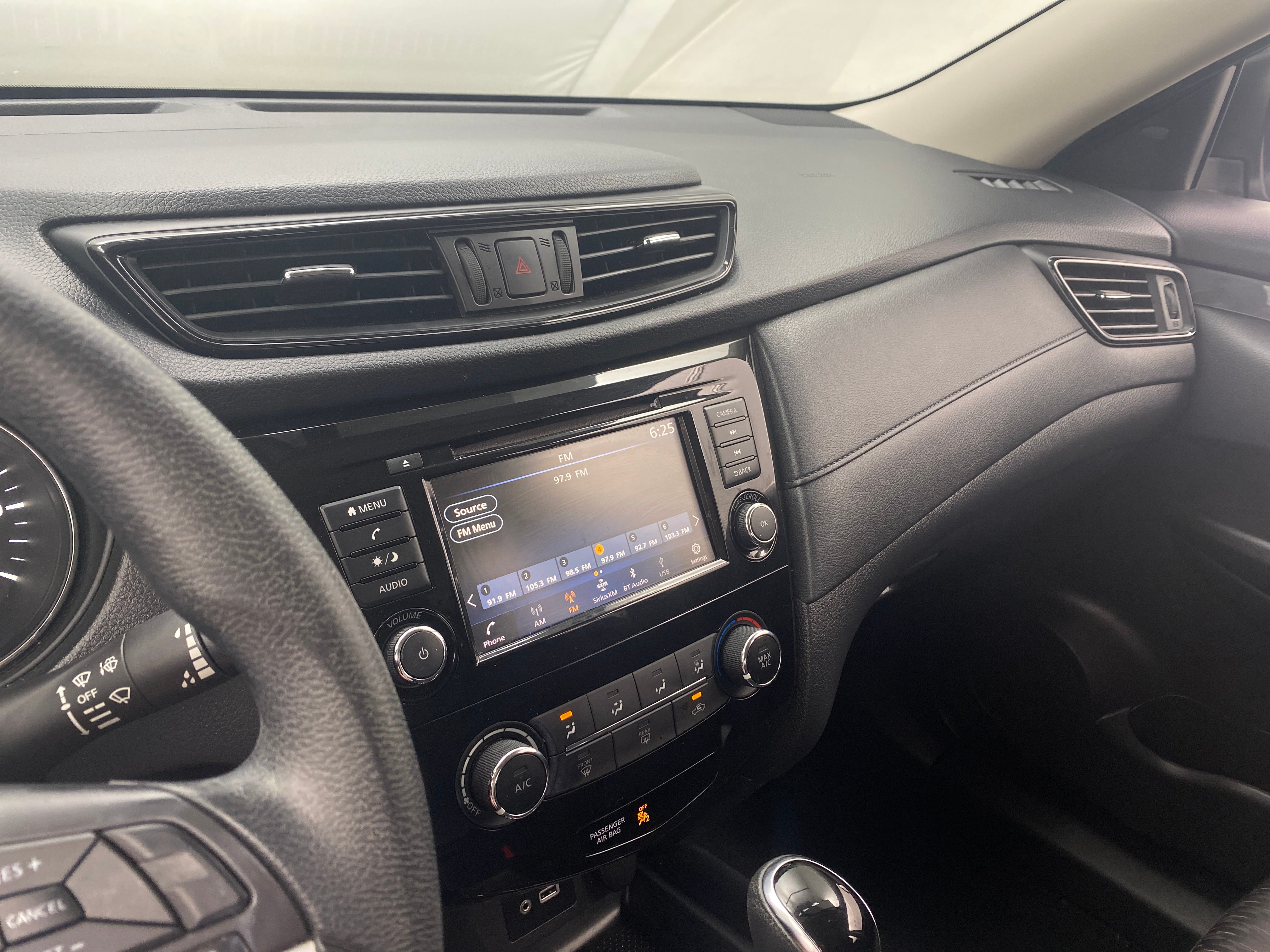 2018 Nissan Rogue S 4