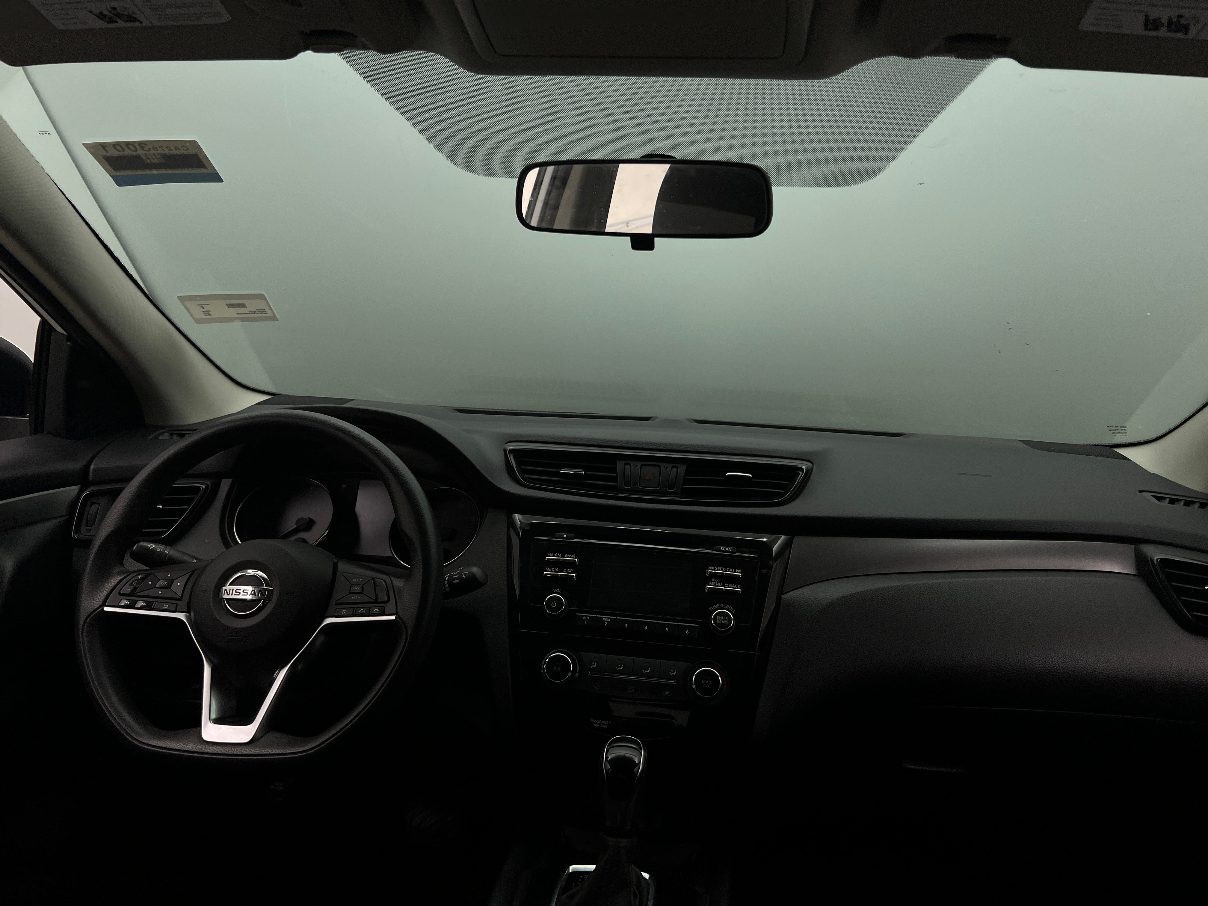 2018 Nissan Rogue Sport S 3