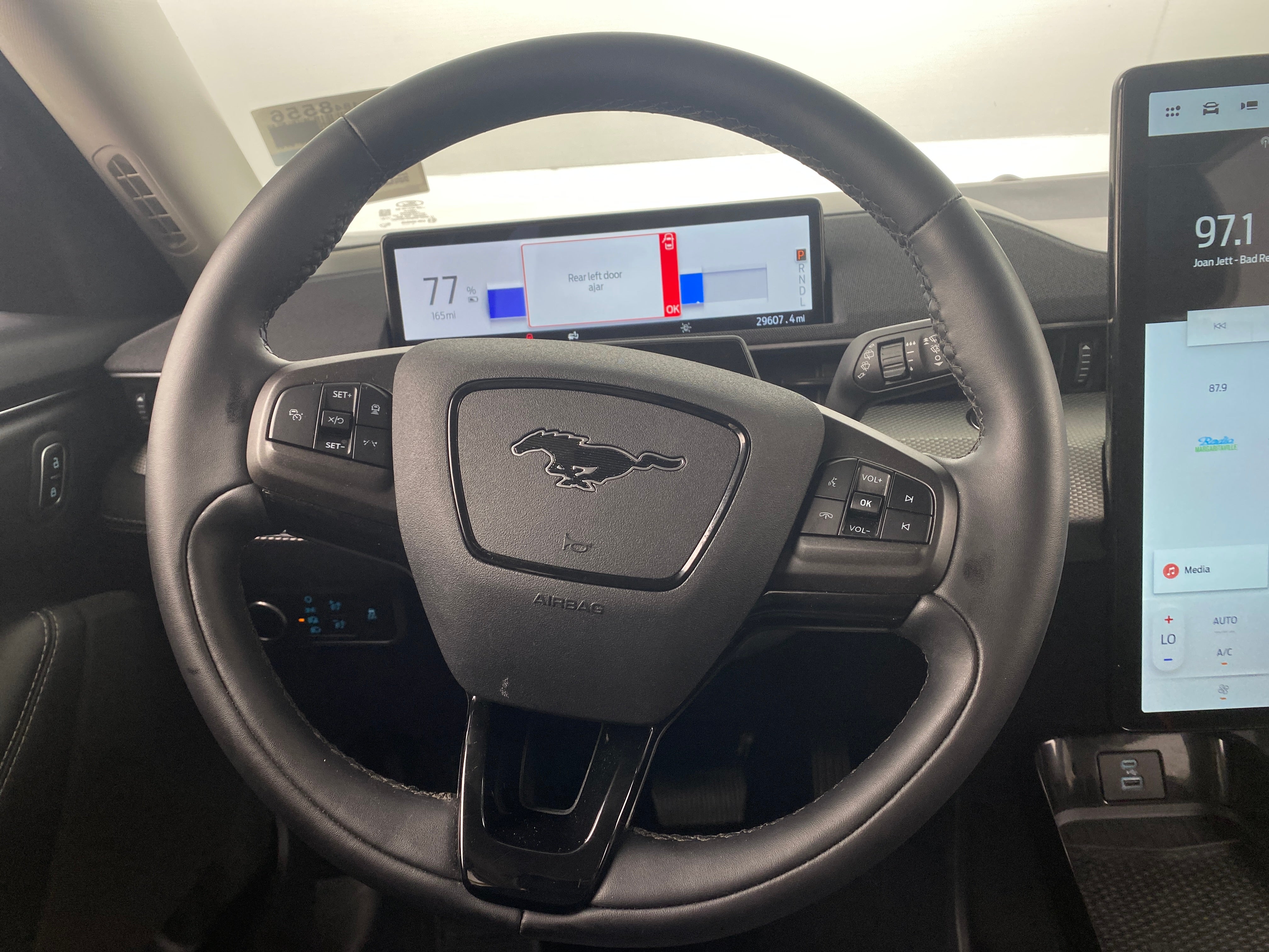 2023 Ford Mustang Mach-E Select 4