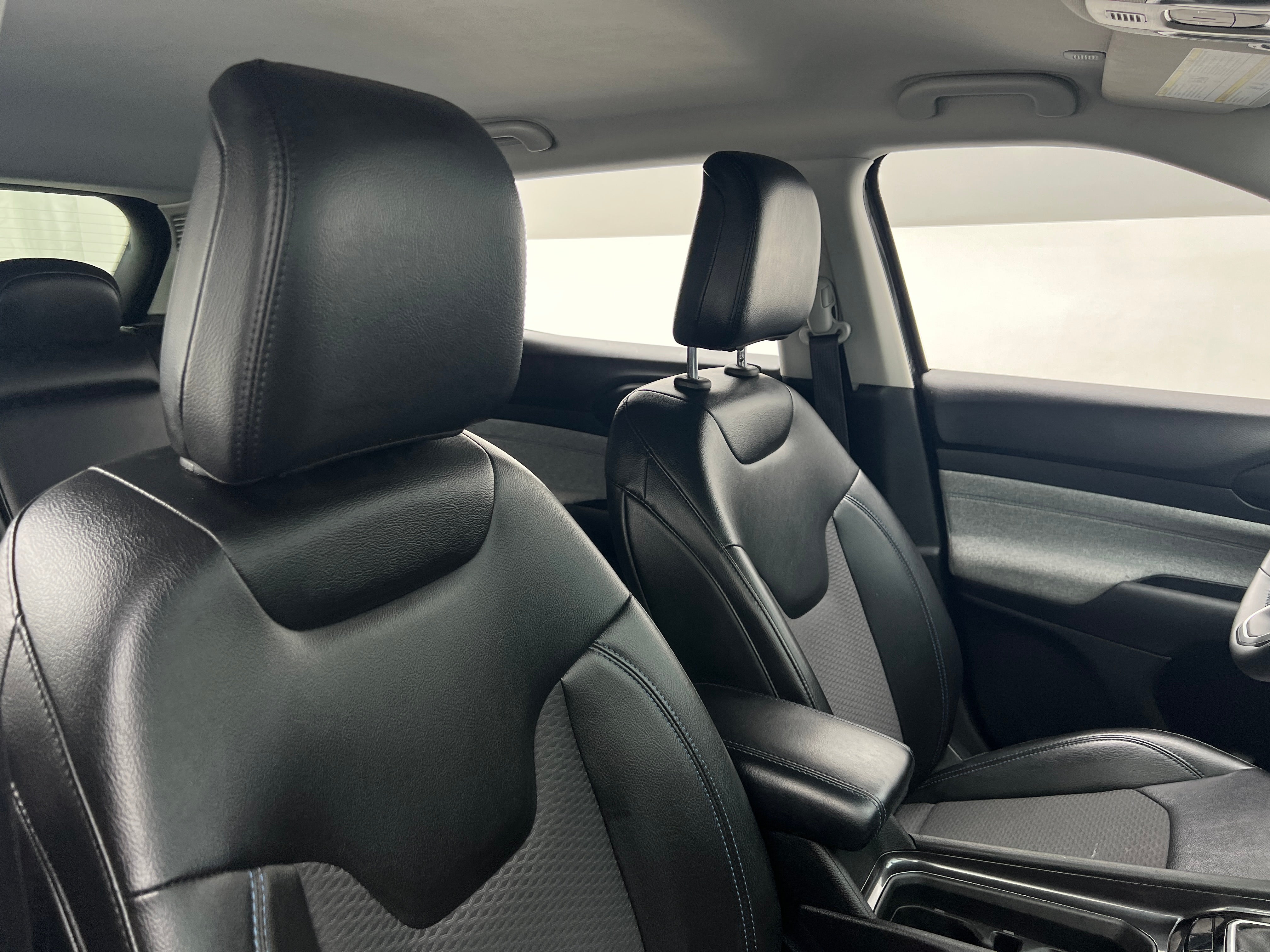 2022 Jeep Compass Latitude 2
