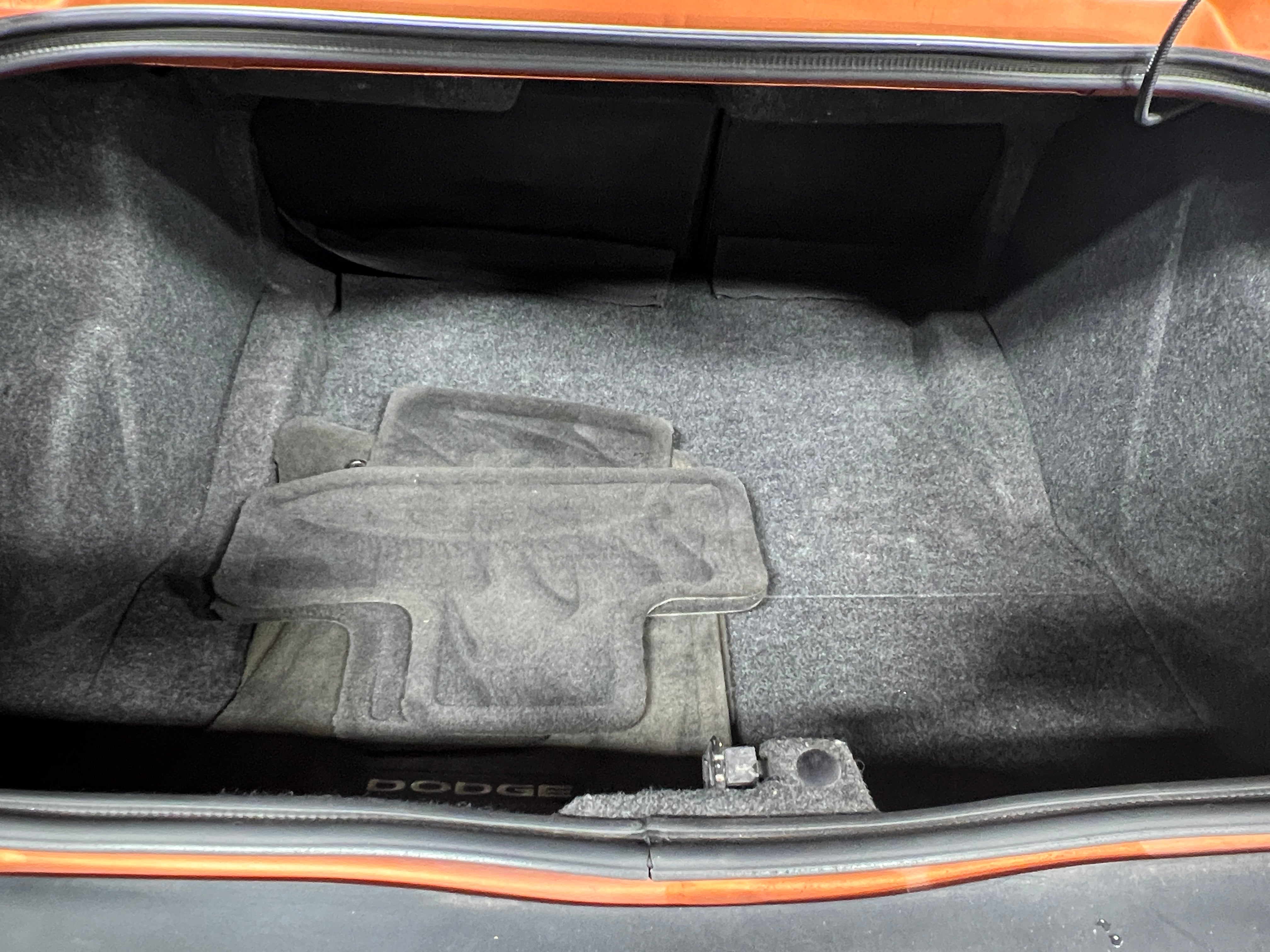 2011 Dodge Challenger SE 5