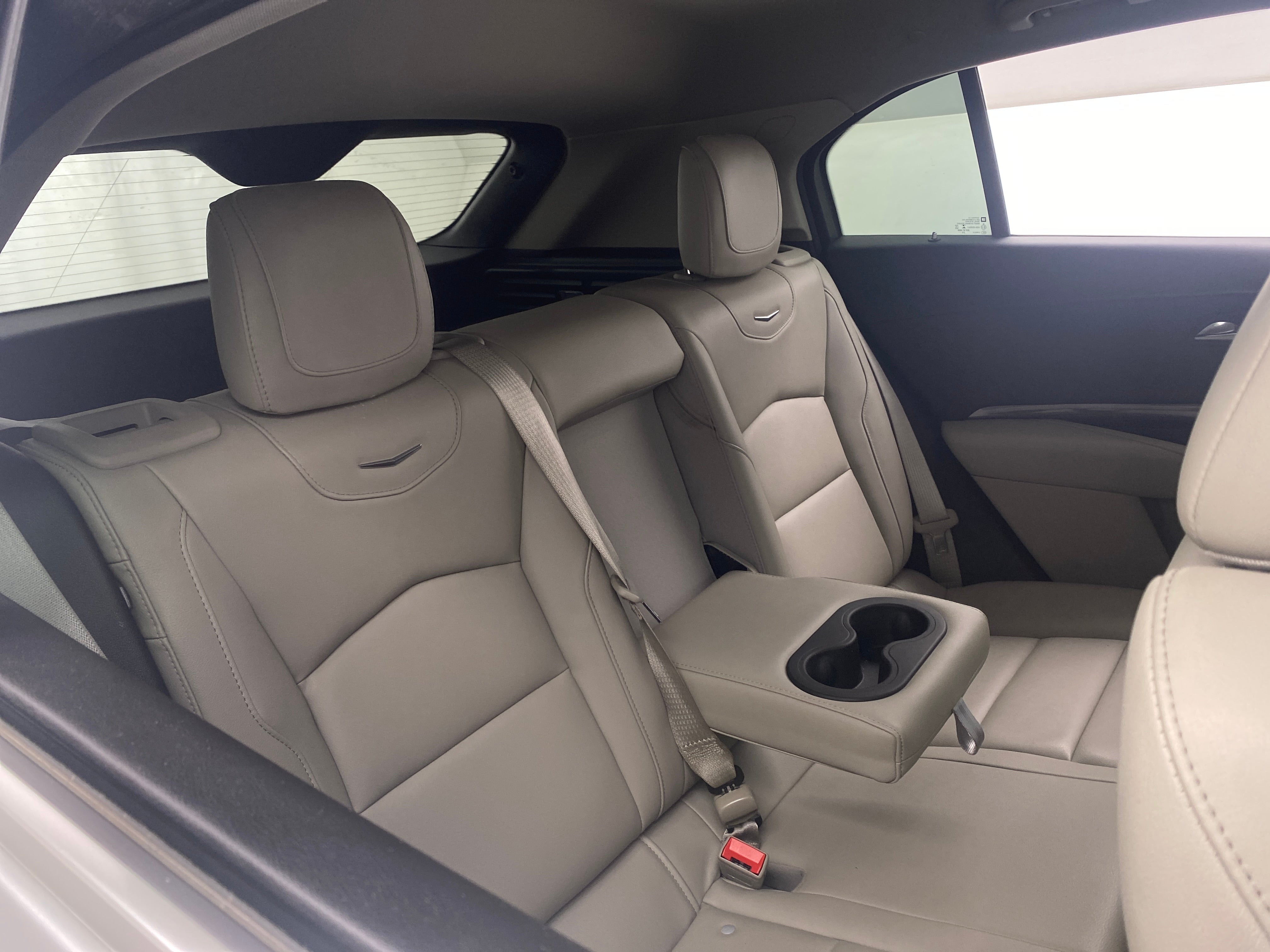 2021 Cadillac XT4 Luxury 5
