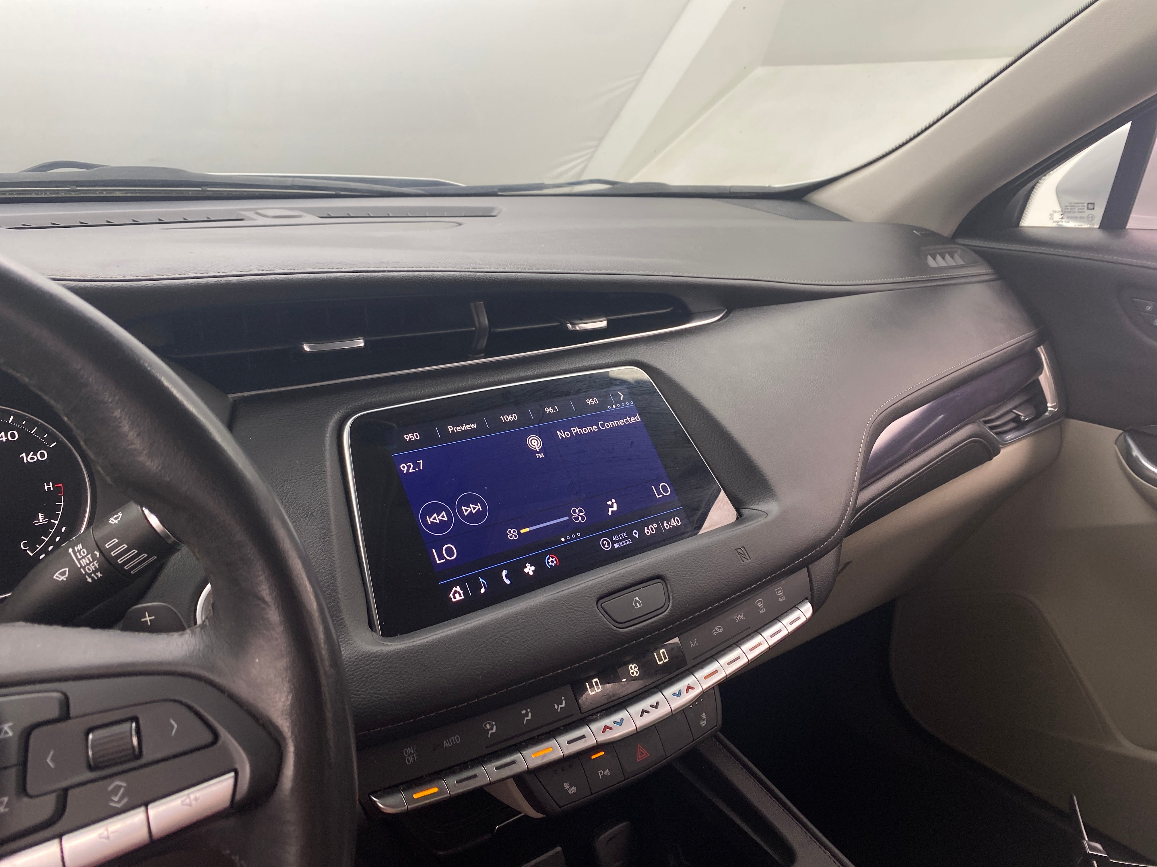2021 Cadillac XT4 Luxury 3