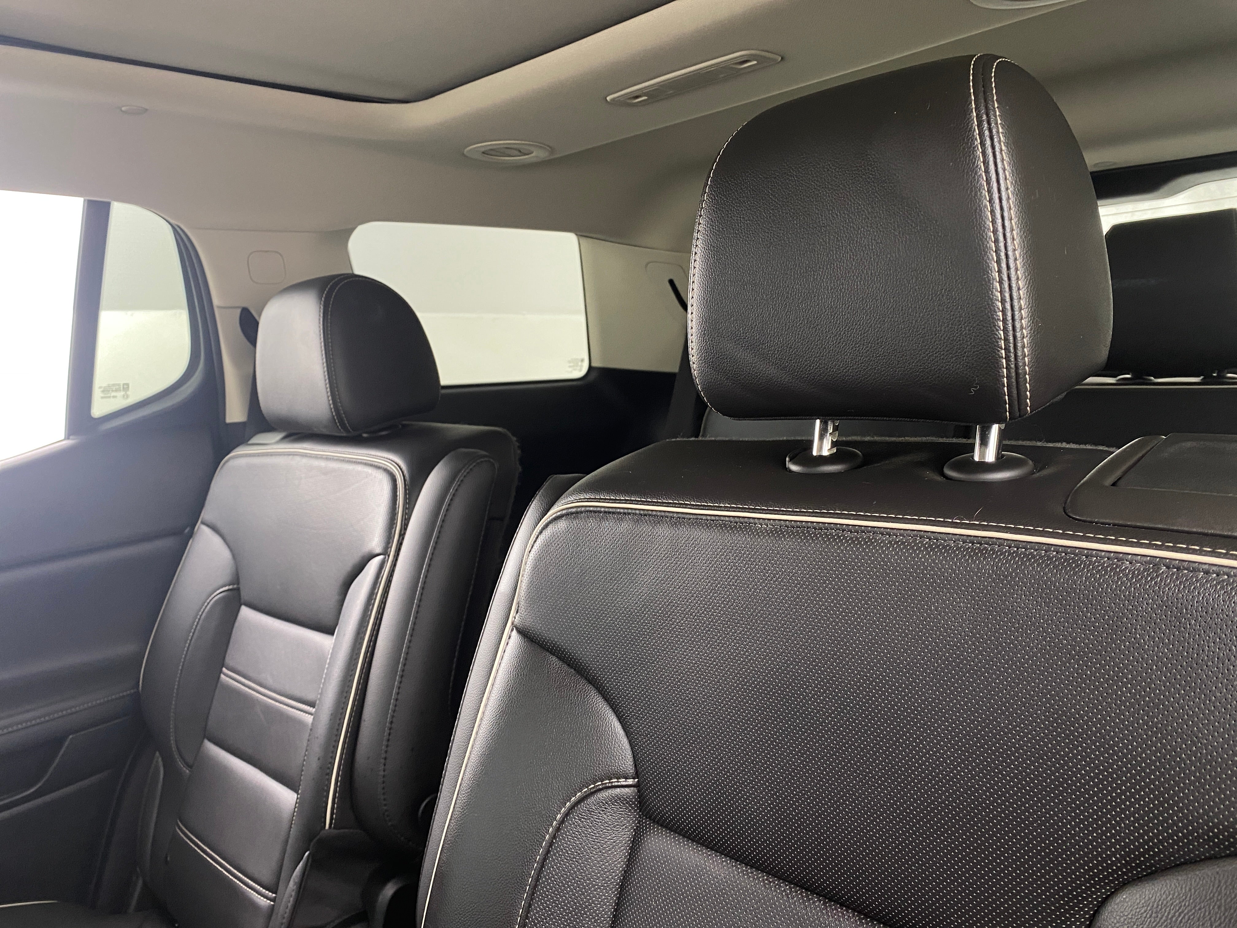2020 GMC Acadia Denali 5
