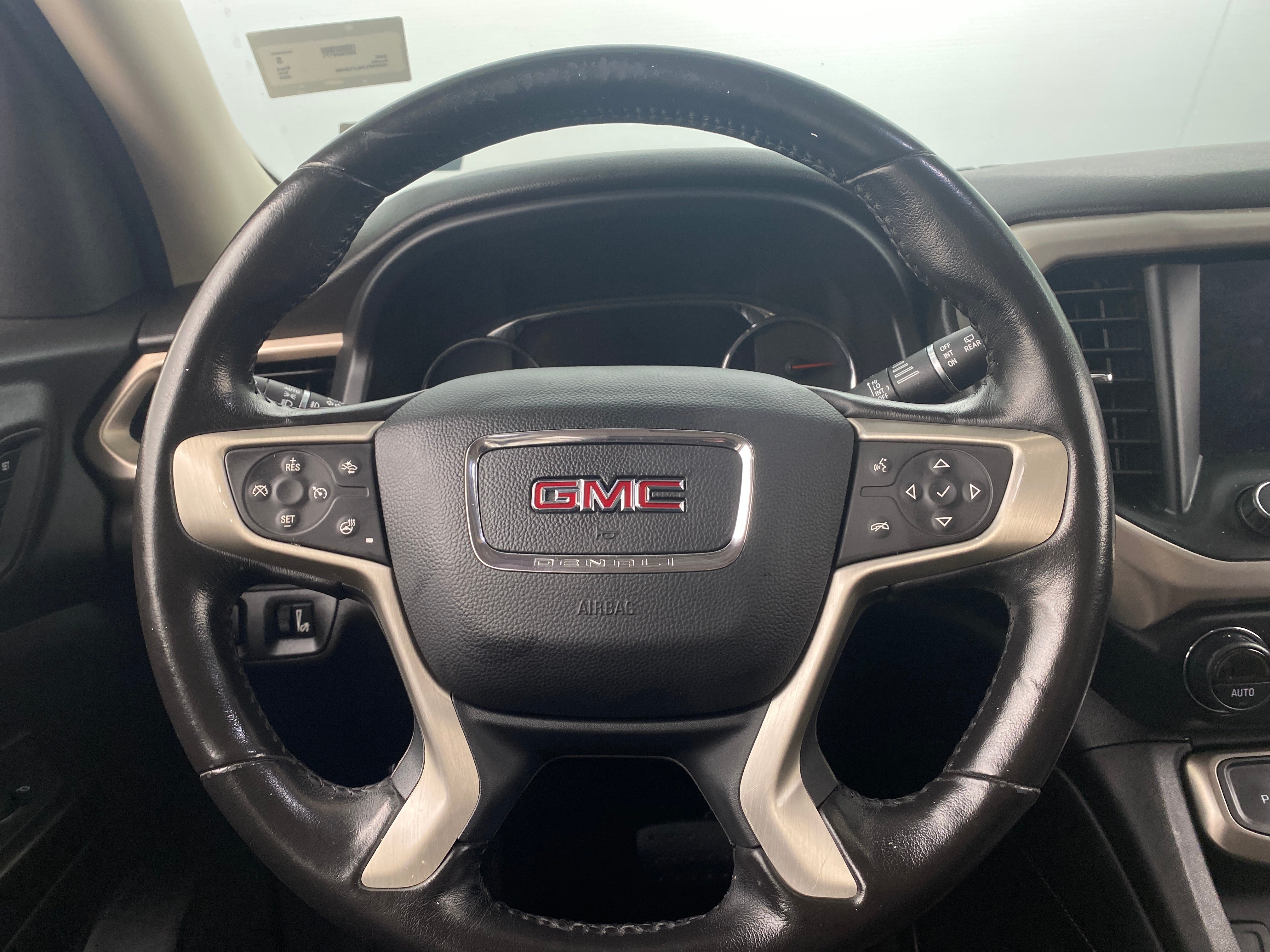 2020 GMC Acadia Denali 4