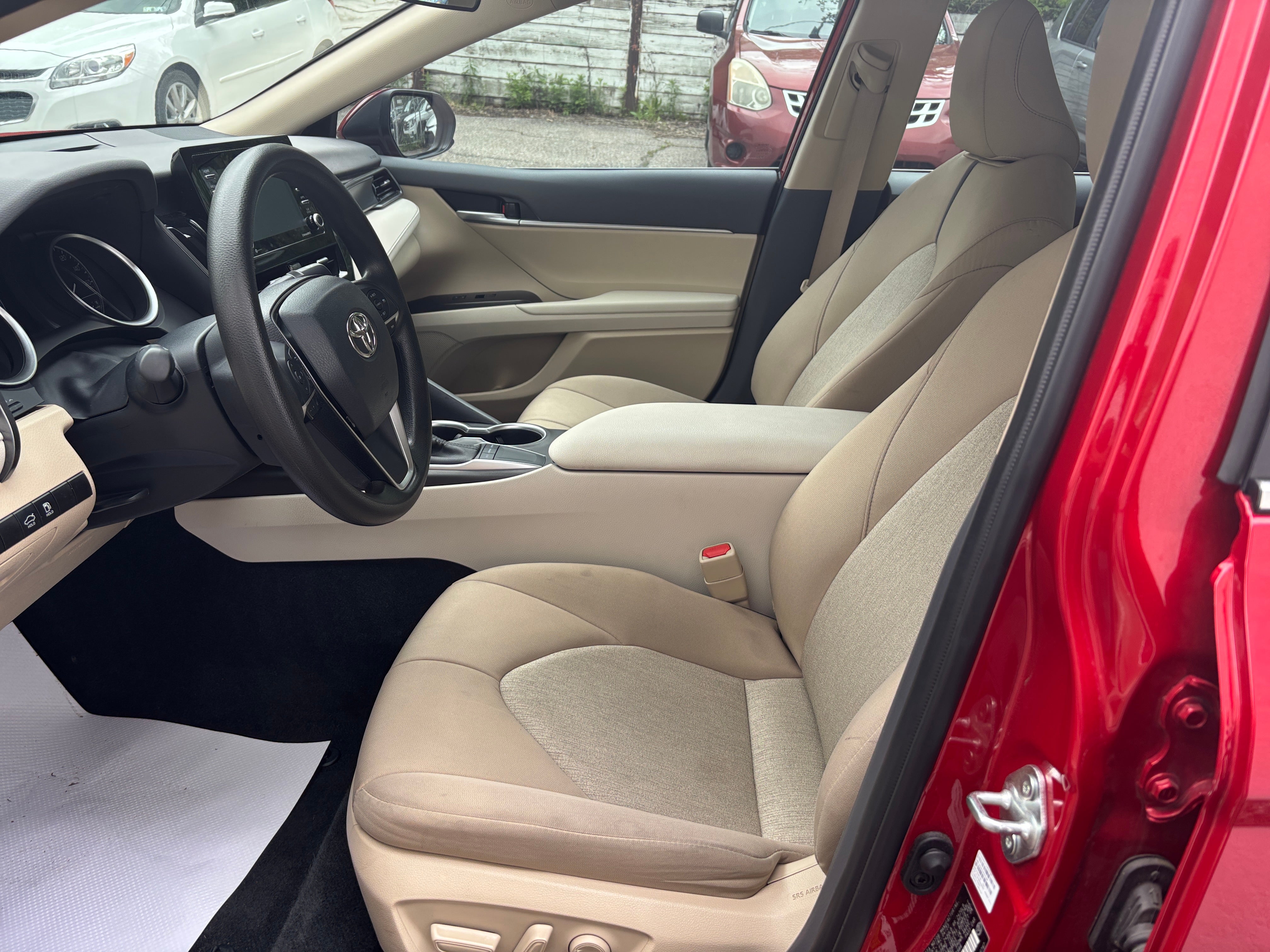 2023 Toyota Camry LE 2