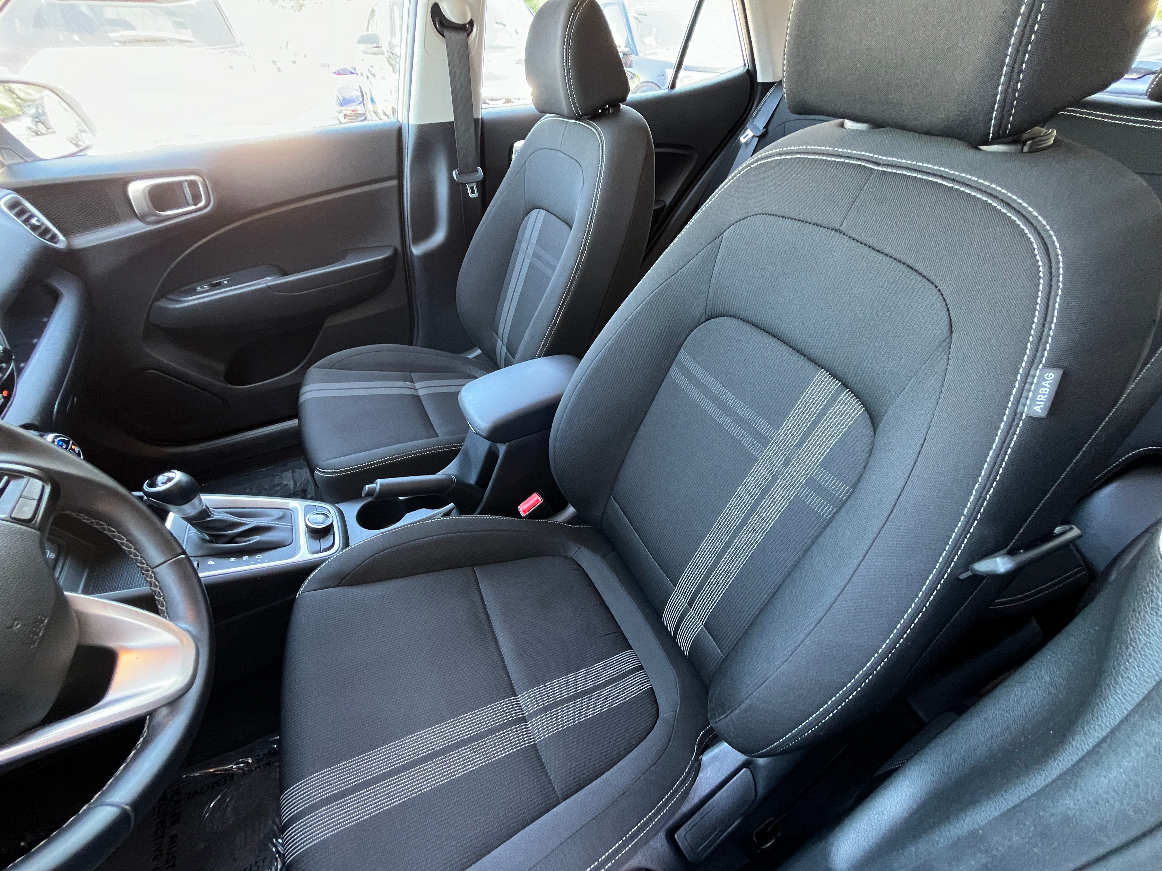 2023 Hyundai Venue SEL 2