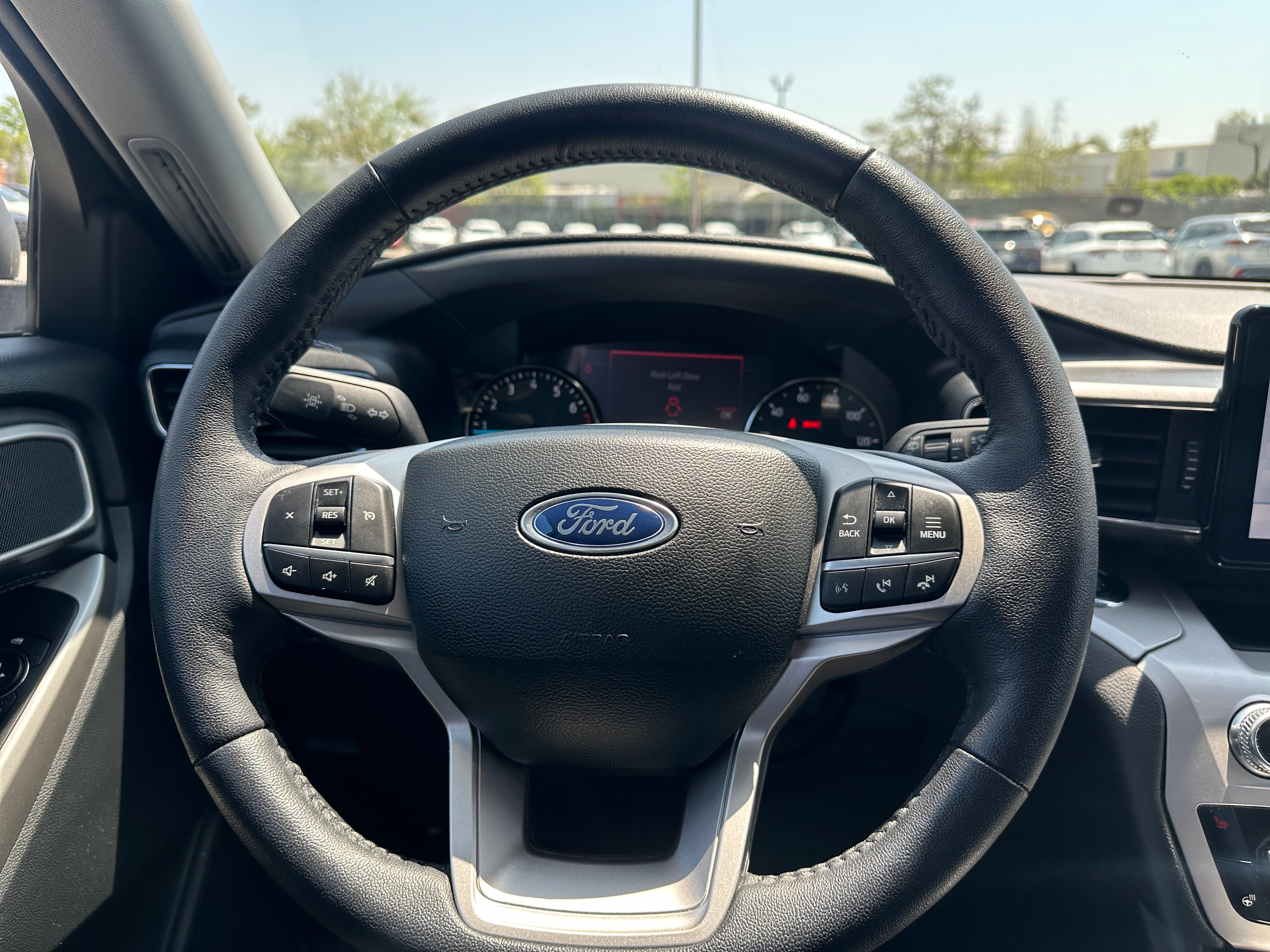 2024 Ford Explorer XLT 5