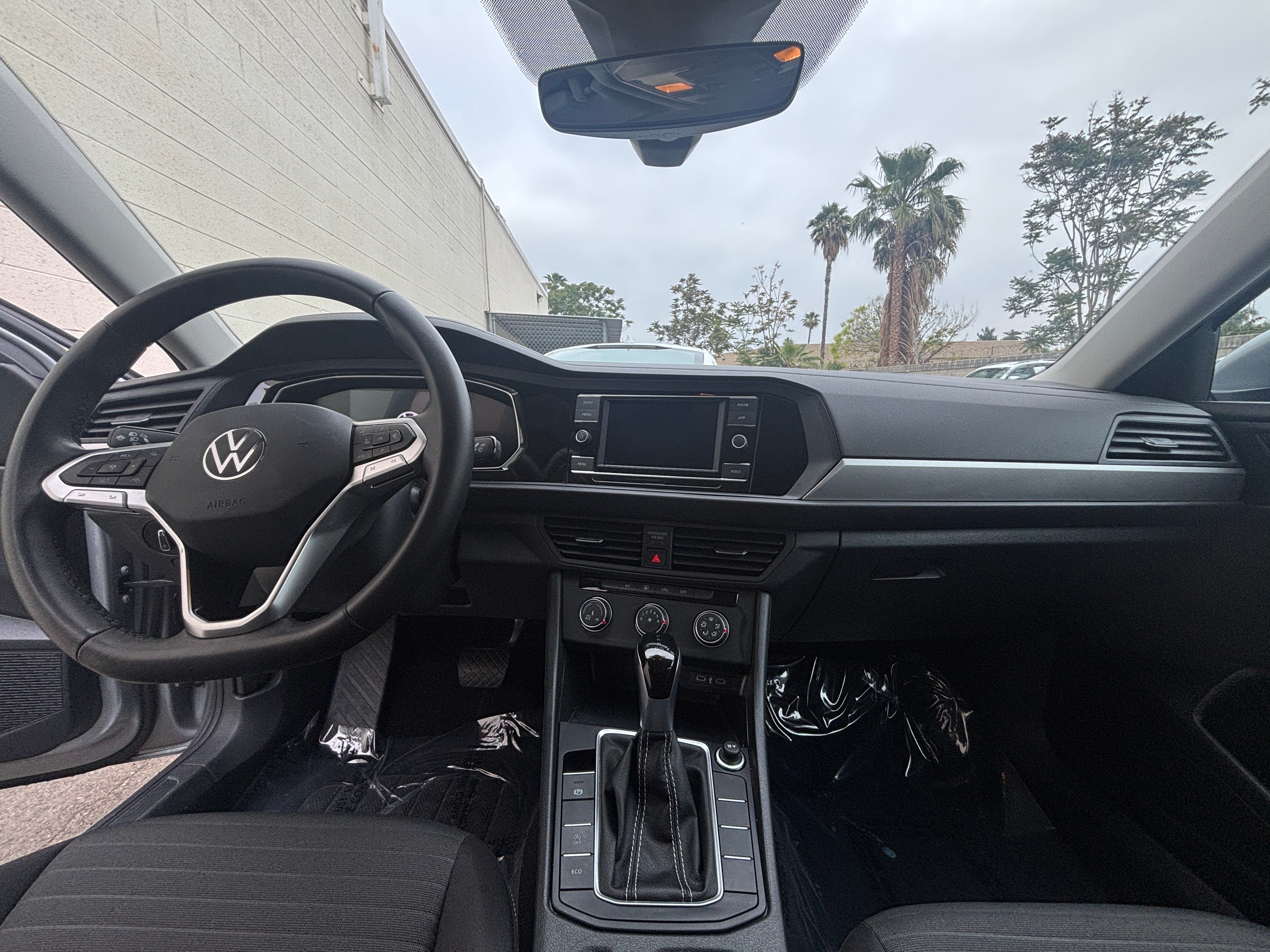 2024 Volkswagen Jetta S 3