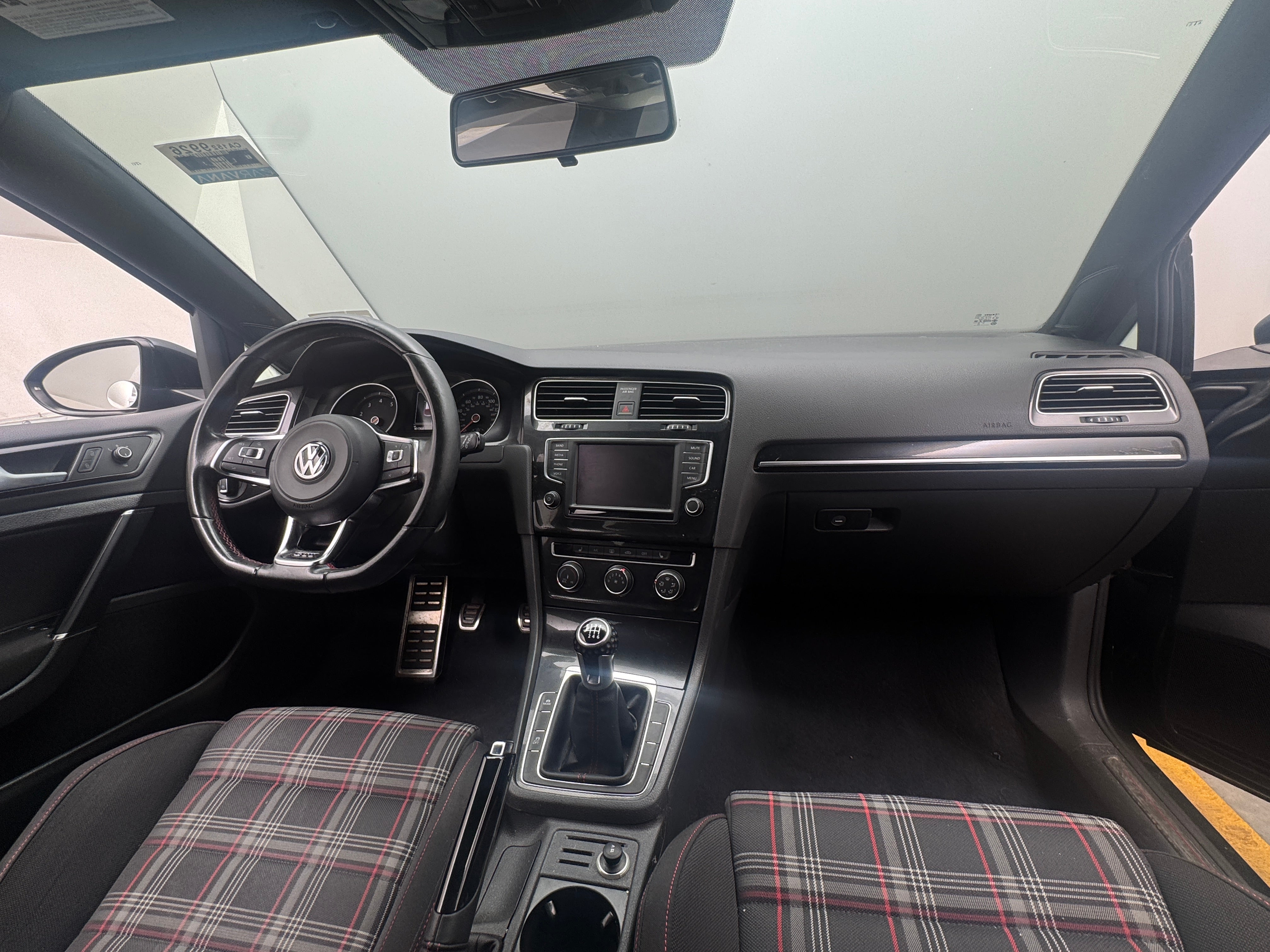 2016 Volkswagen Golf GTI S 3