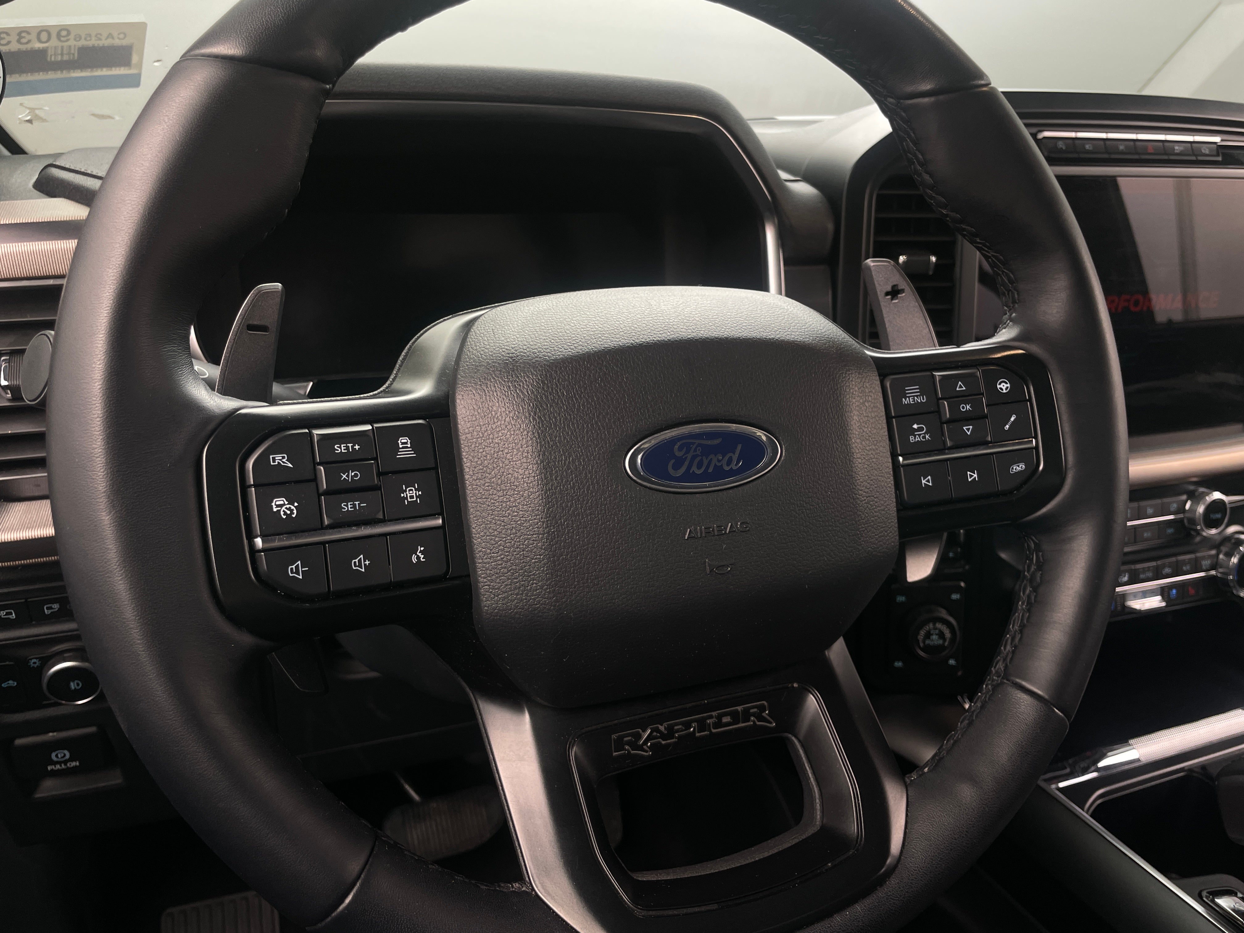 2023 Ford Econoline E-150 4