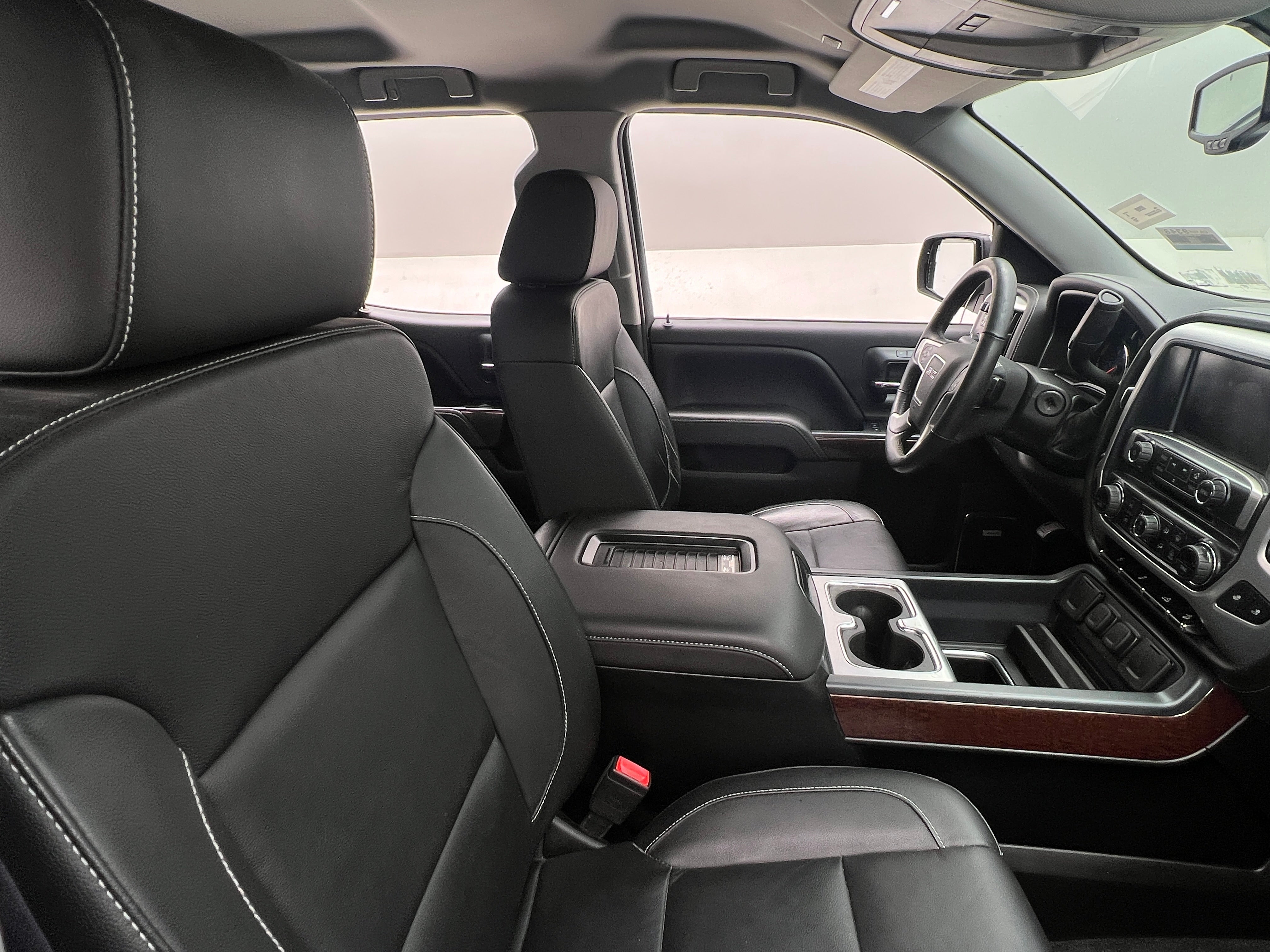 2017 GMC Sierra 1500 SLT 2