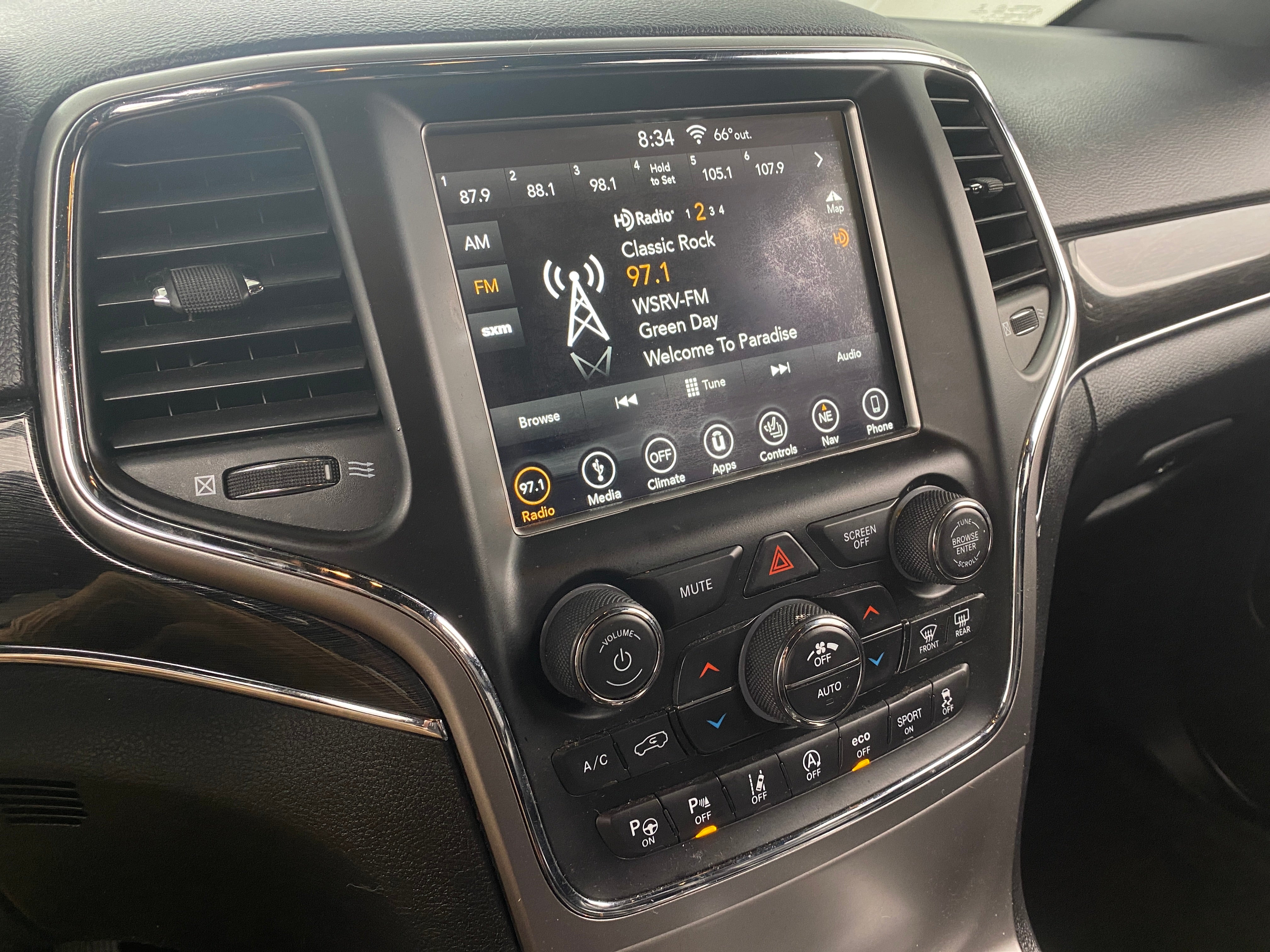 2018 Jeep Grand Cherokee Trailhawk 3
