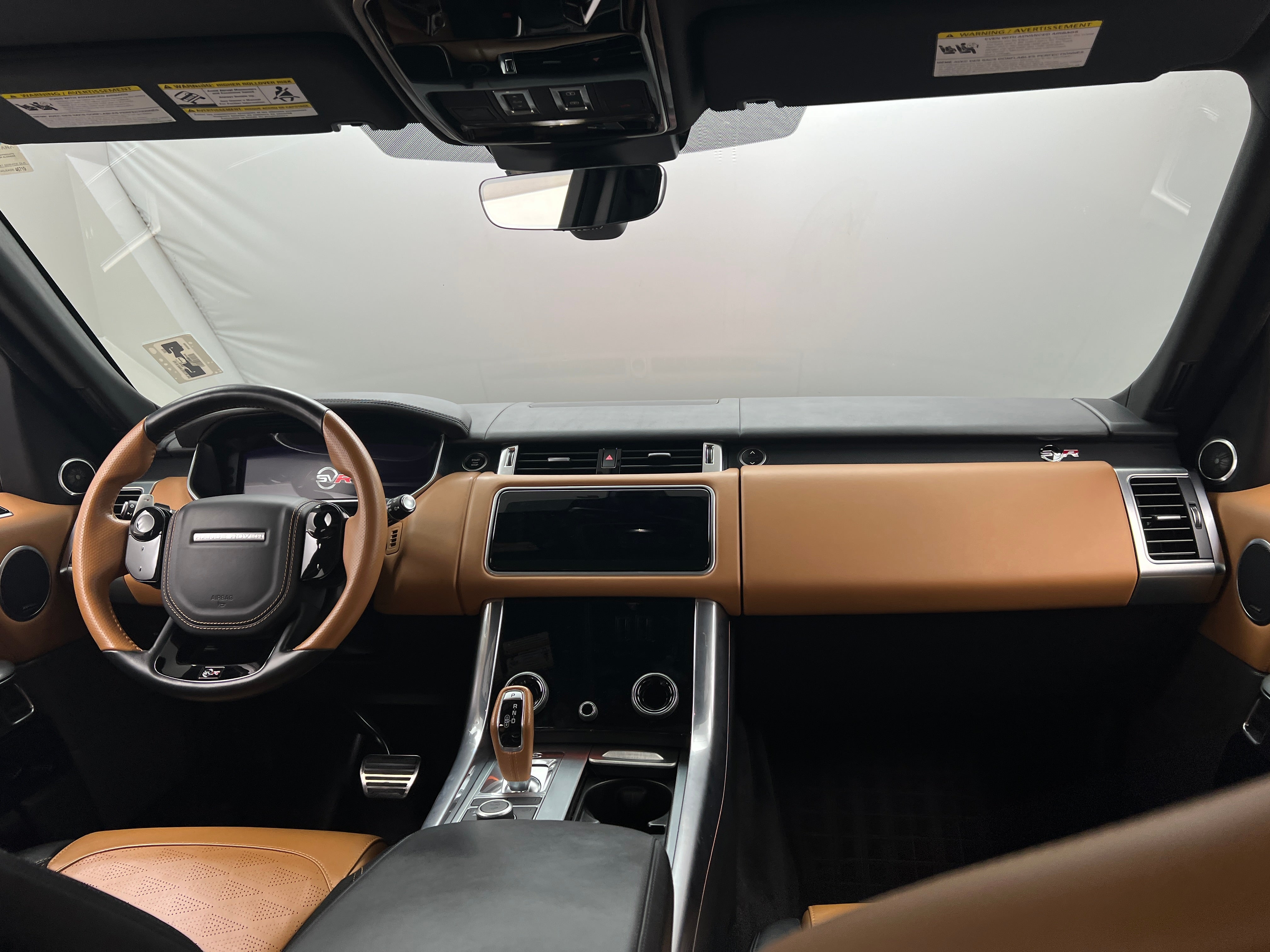 2022 Land Rover Range Rover Sport SVR 2