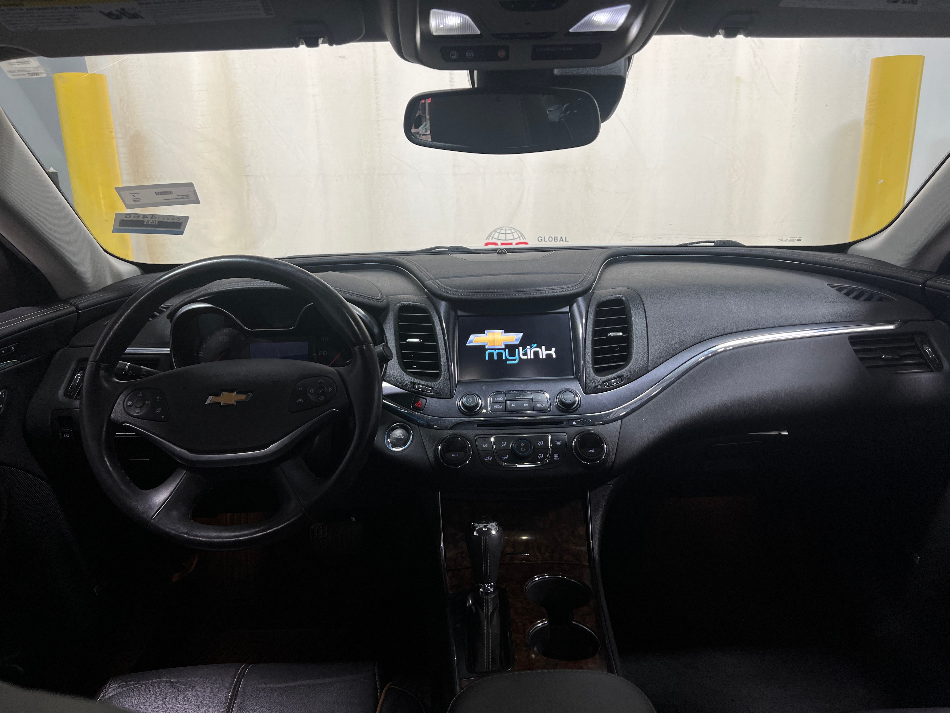 2015 Chevrolet Impala LTZ 2