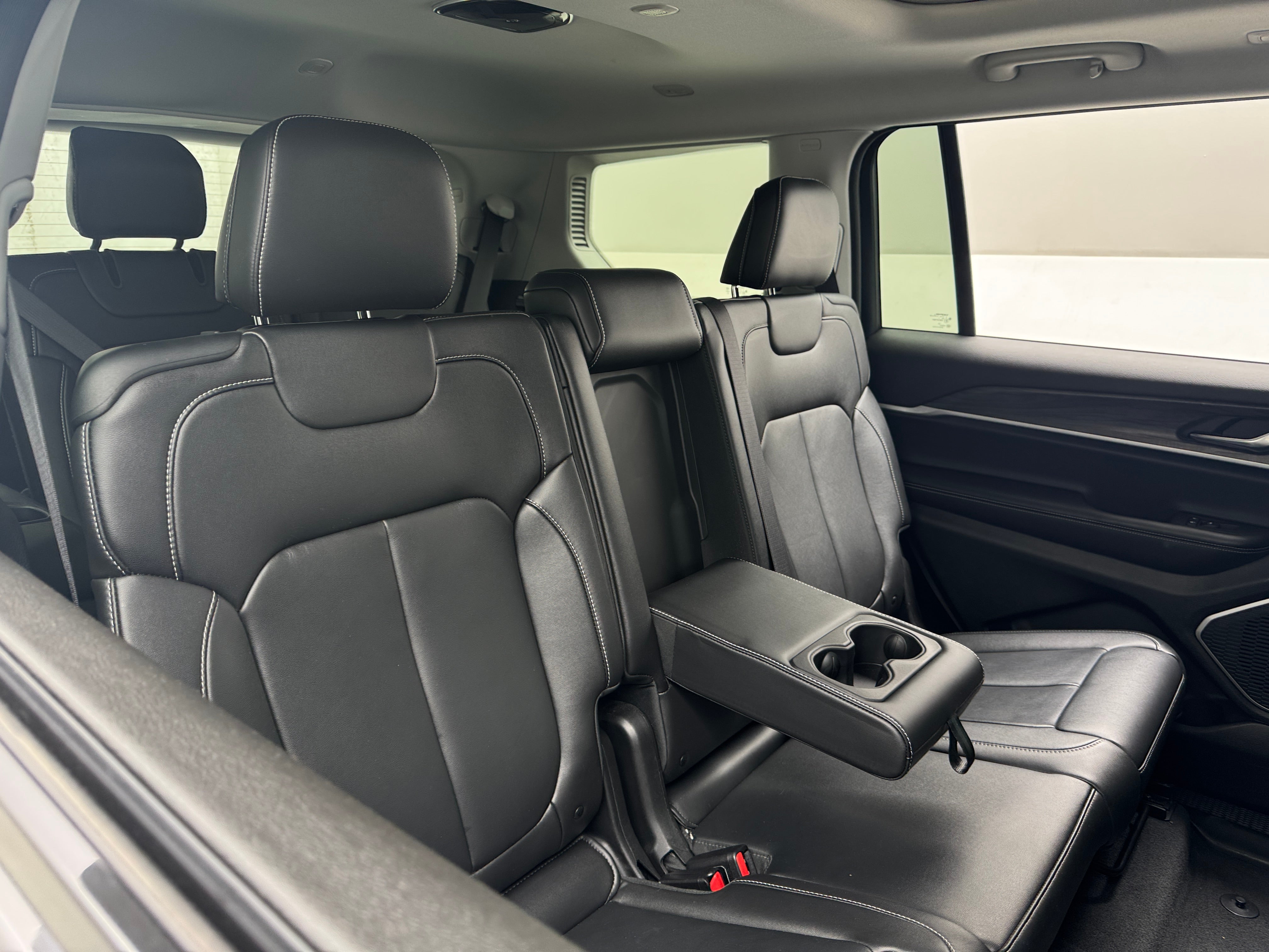 2021 Jeep Grand Cherokee L Limited Edition 5