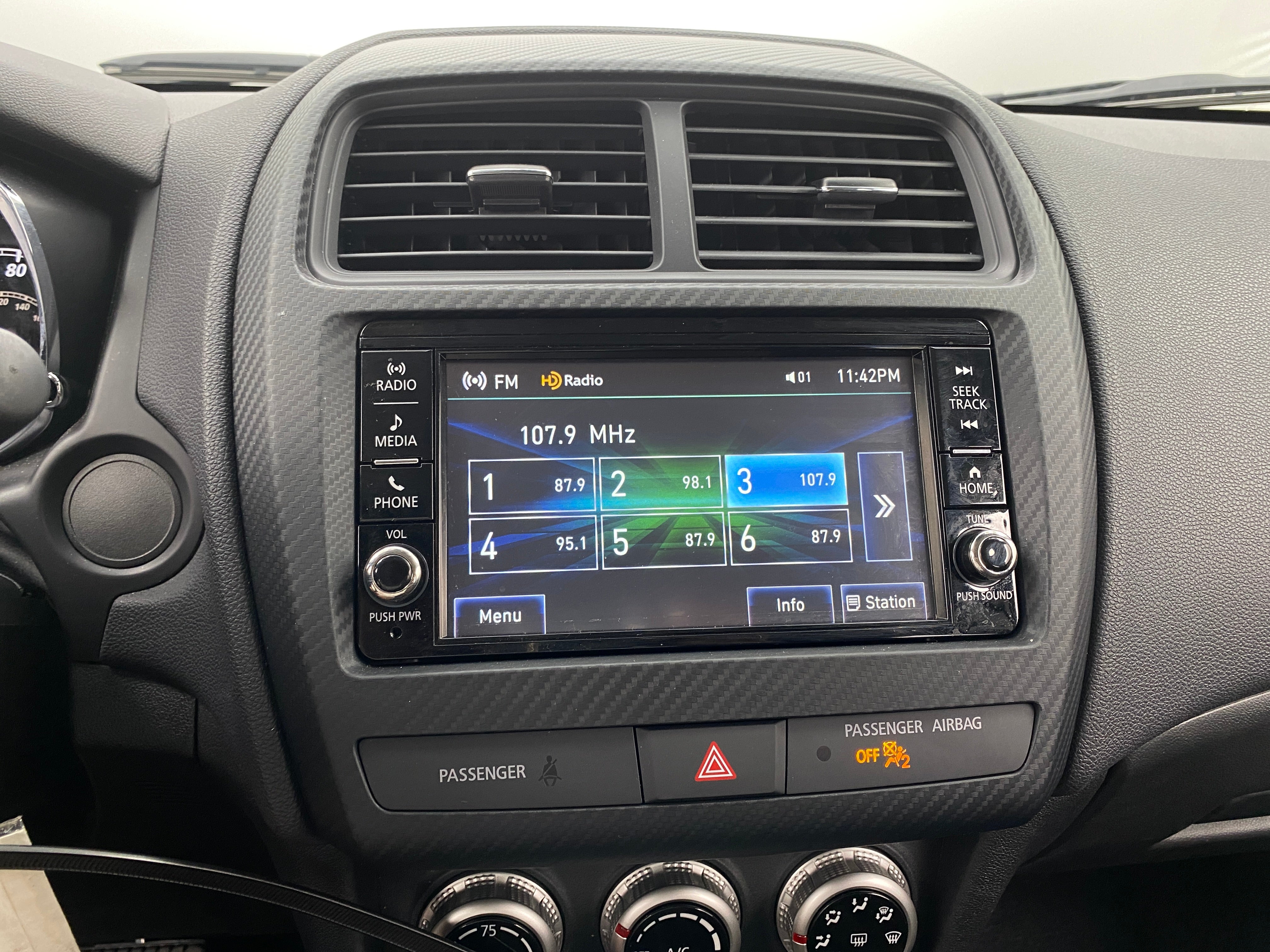 2024 Mitsubishi Outlander Sport ES 4
