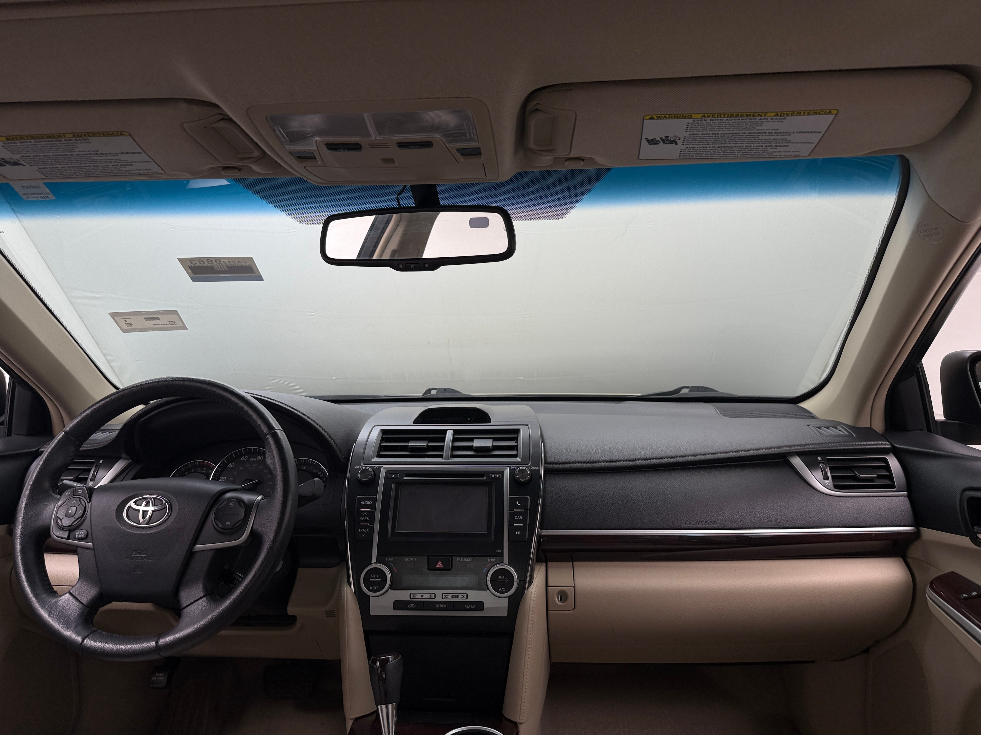 2012 Toyota Camry XLE 3