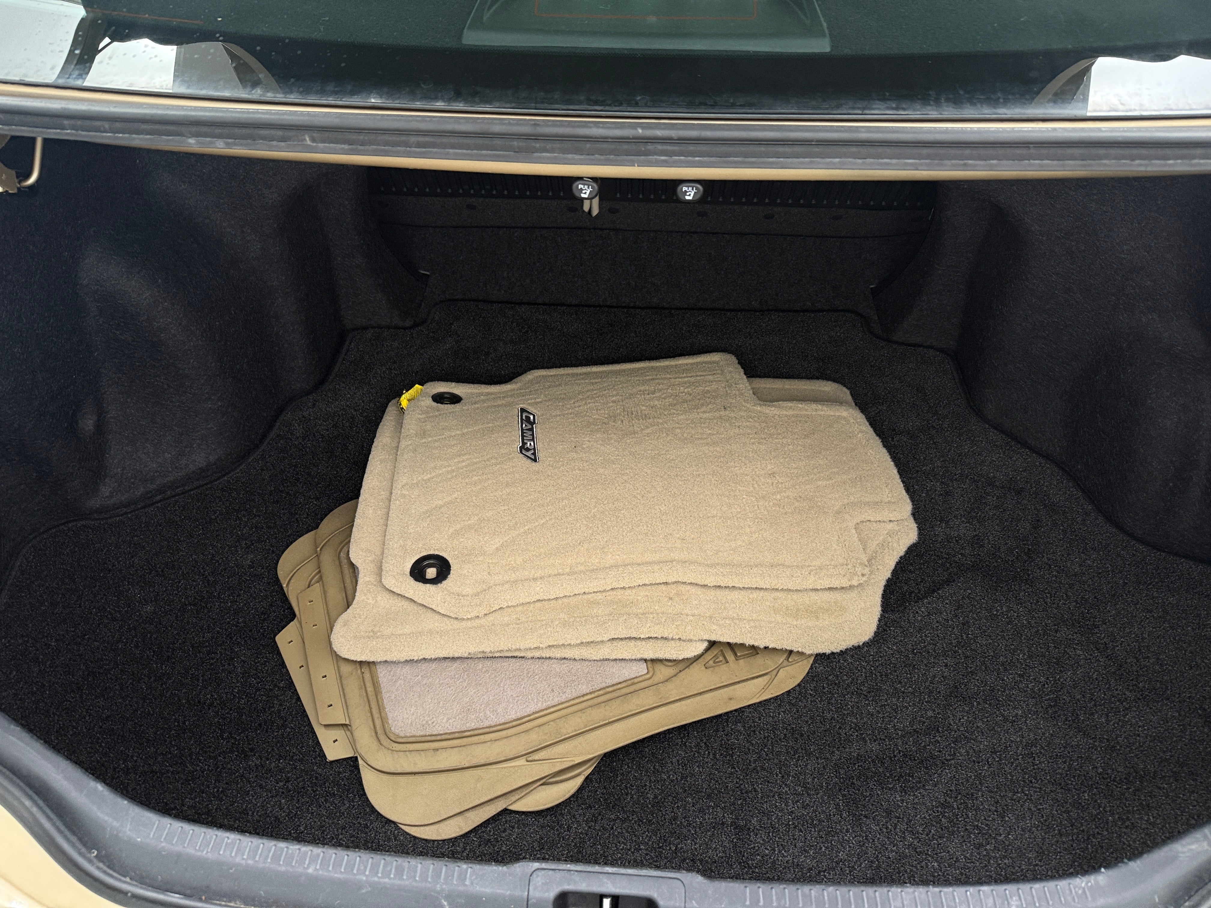 2012 Toyota Camry XLE 7