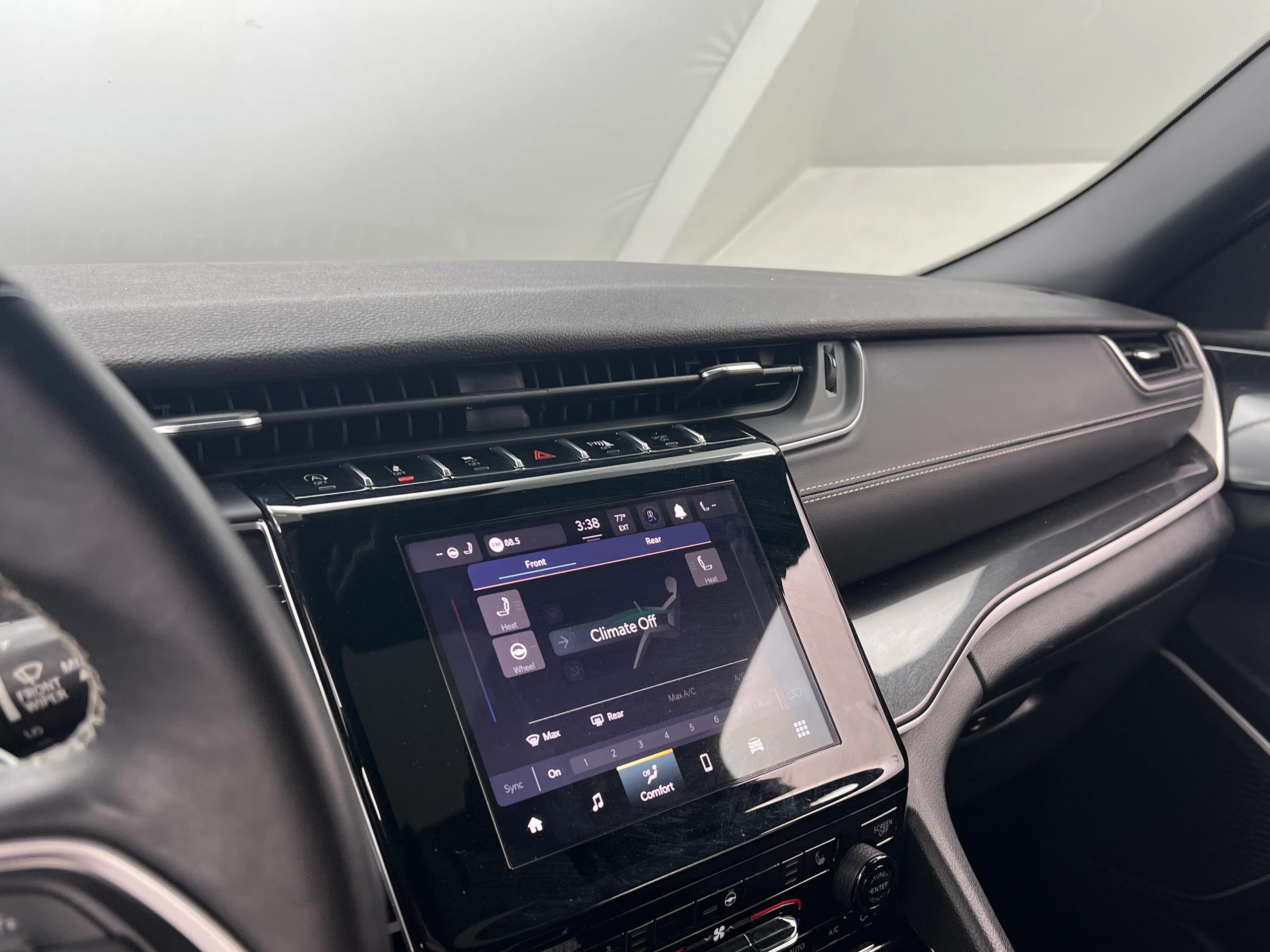 2021 Jeep Grand Cherokee L Altitude 3