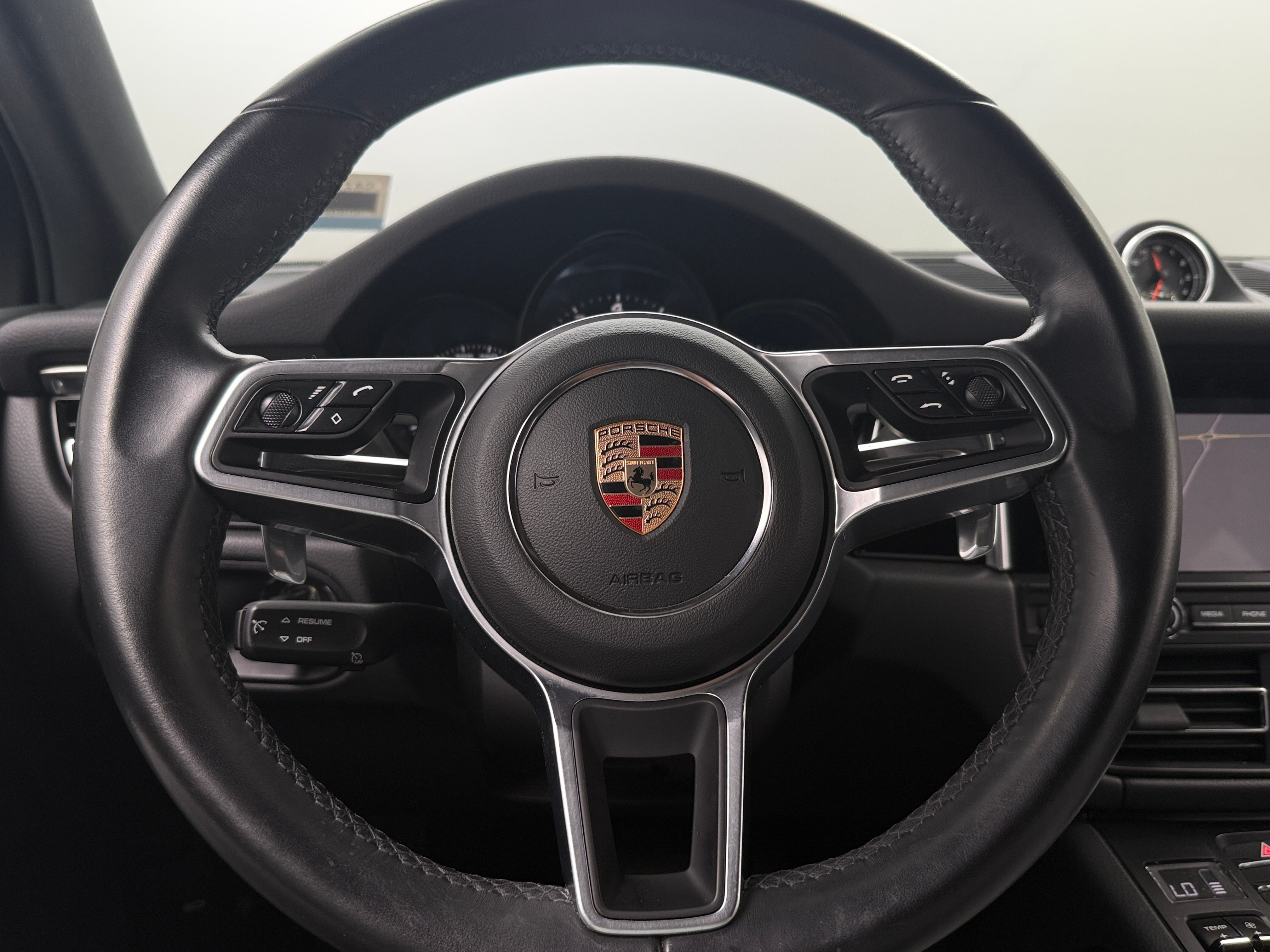 2020 Porsche Macan Base 4