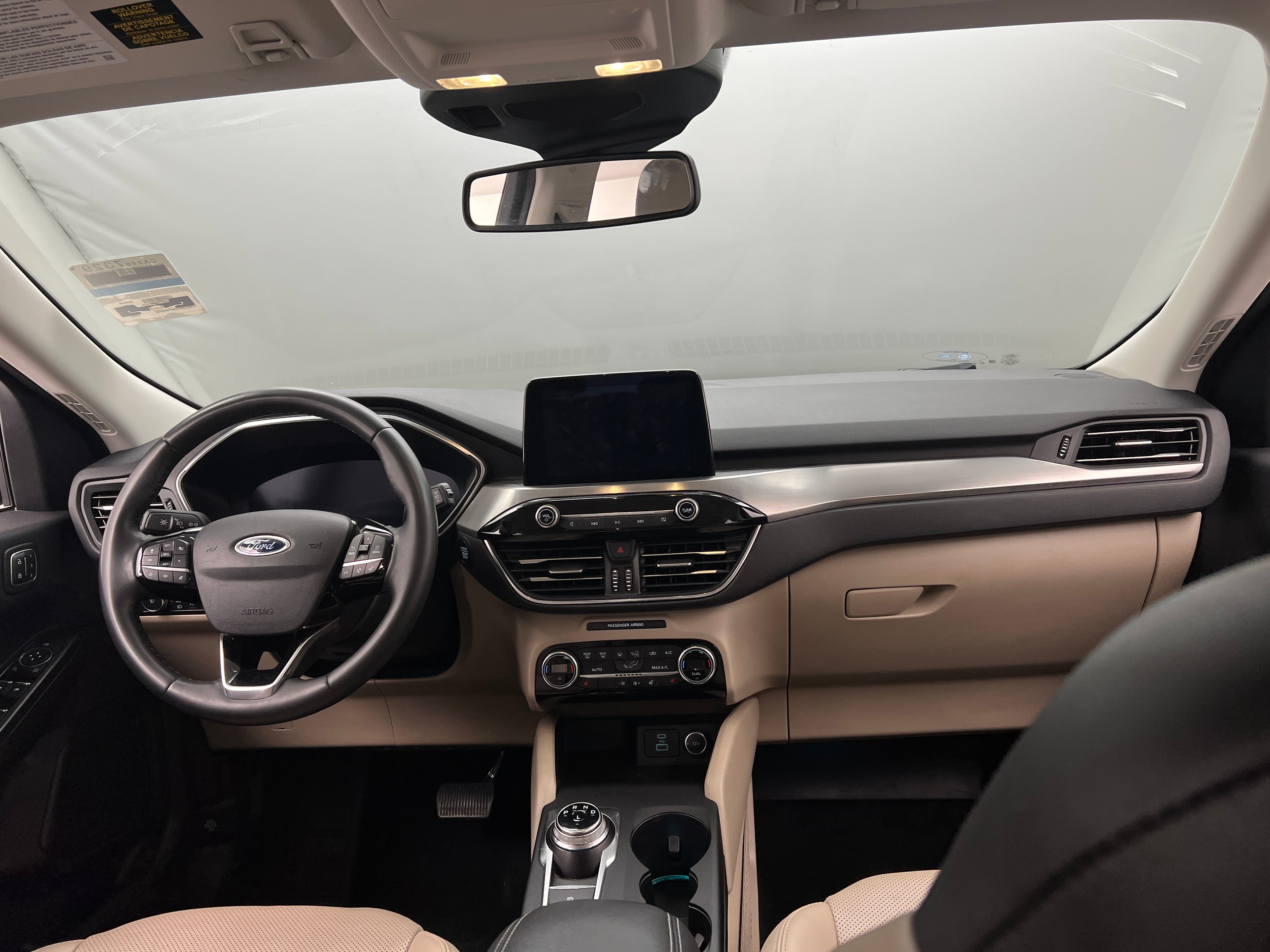 2021 Ford Escape Titanium Hybrid 3