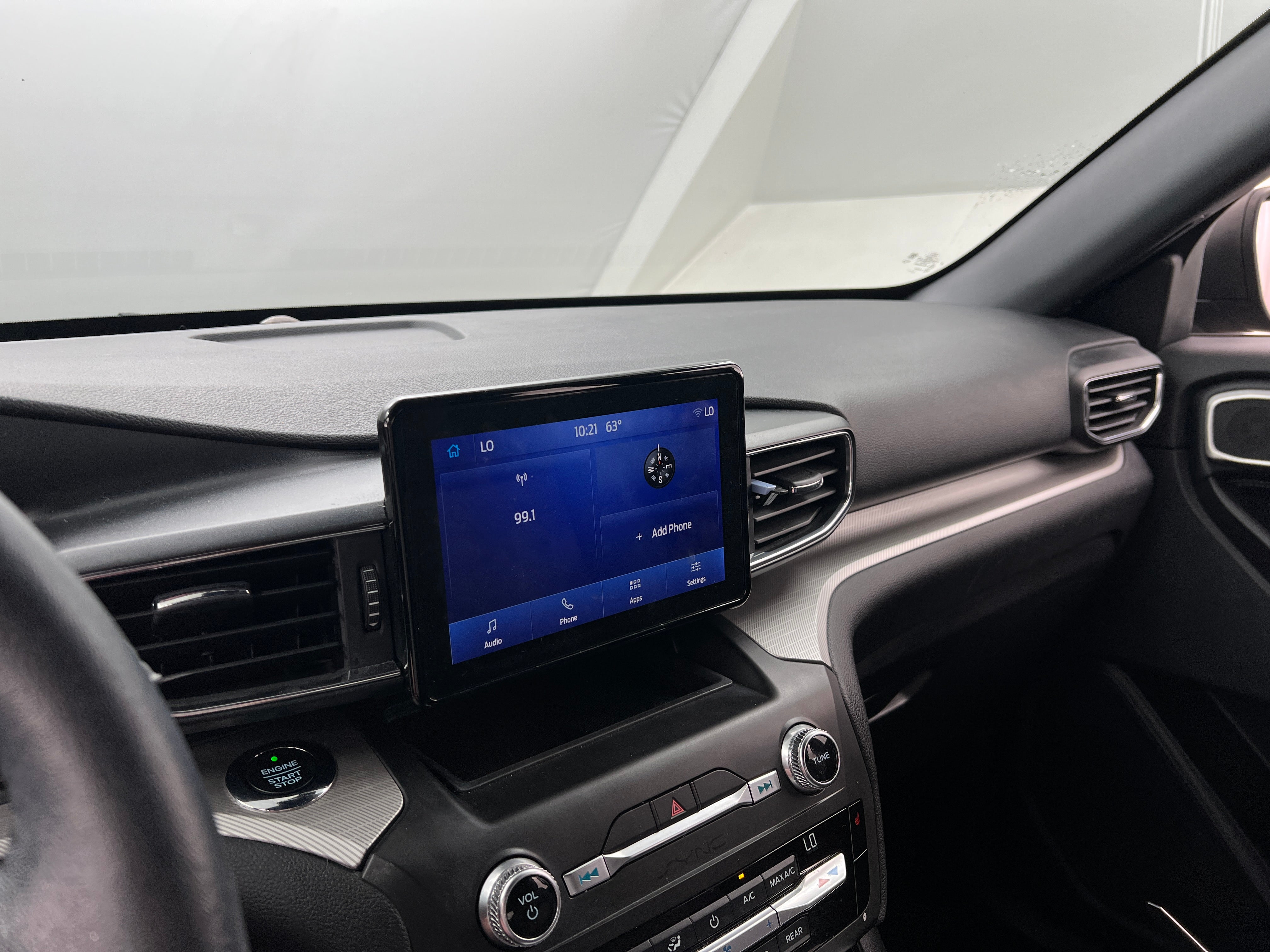 2020 Ford Explorer XLT 4