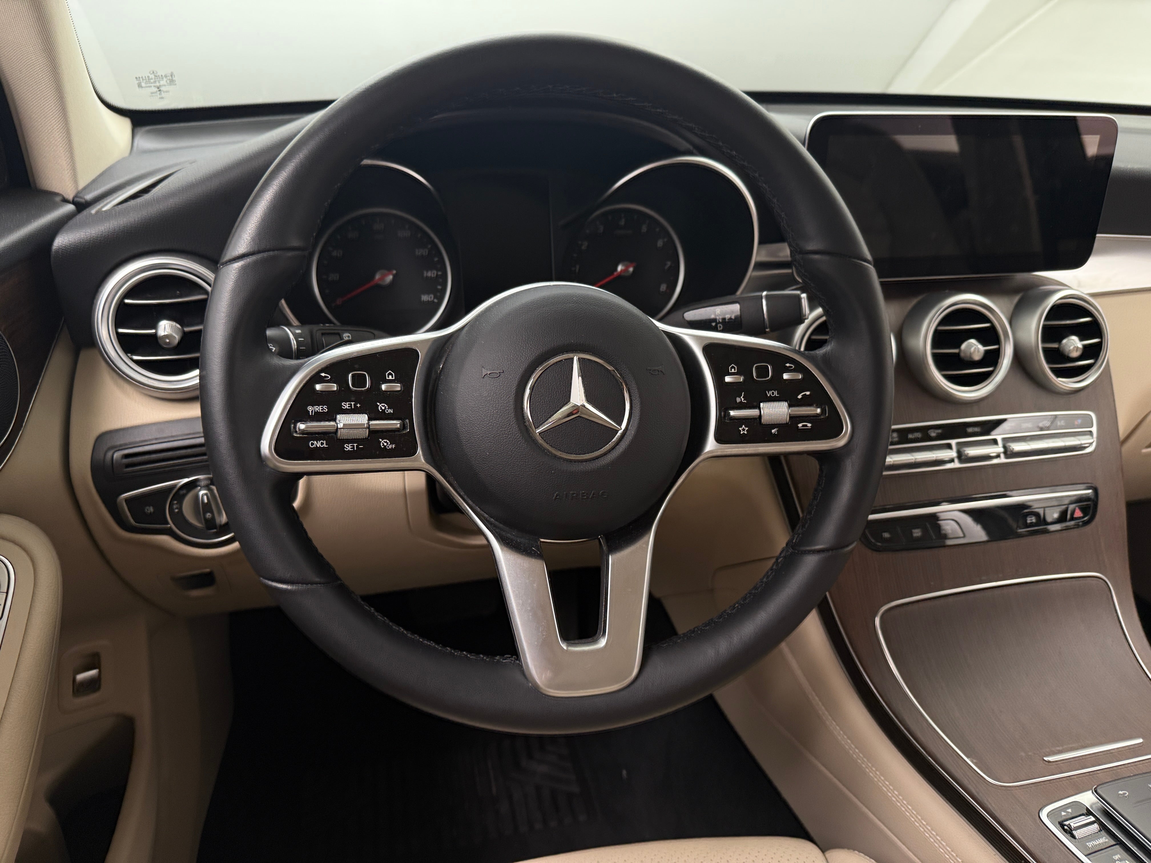 2021 Mercedes-Benz GLC 300 4