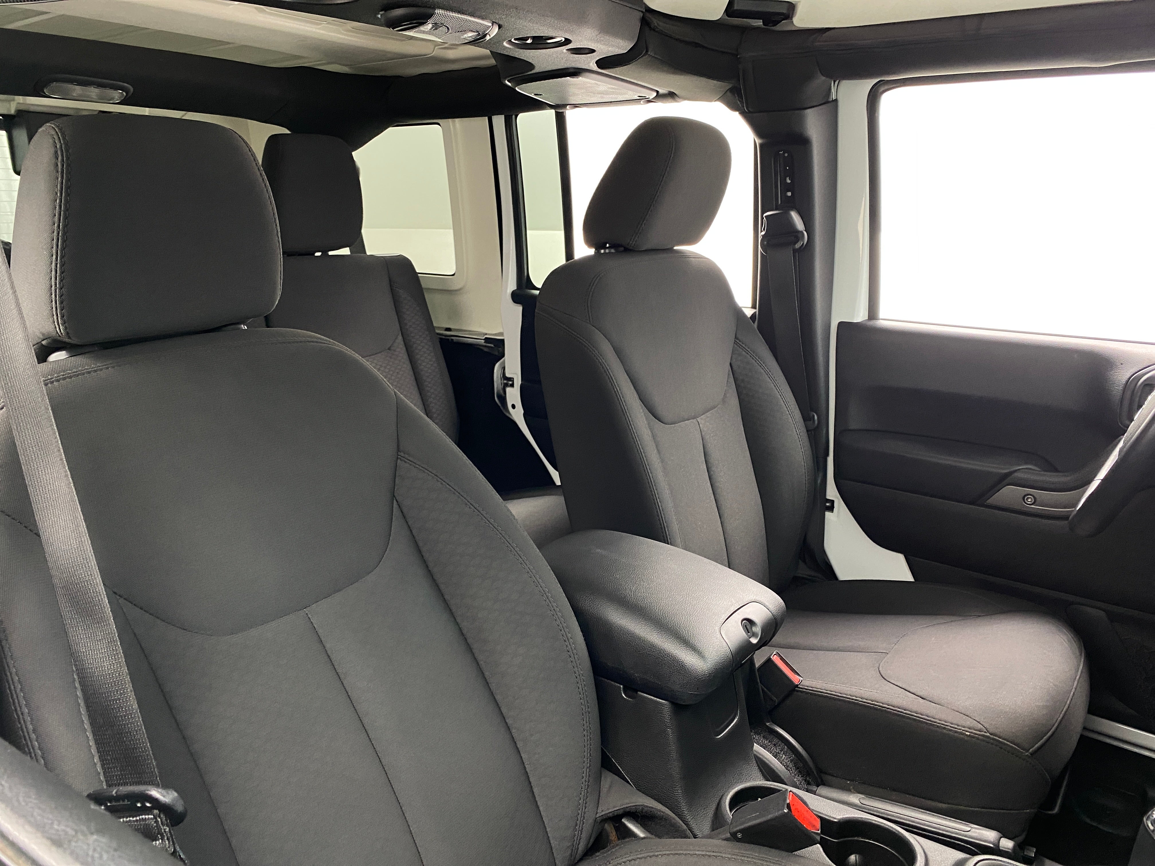 2018 Jeep Wrangler Unlimited Sport S 2