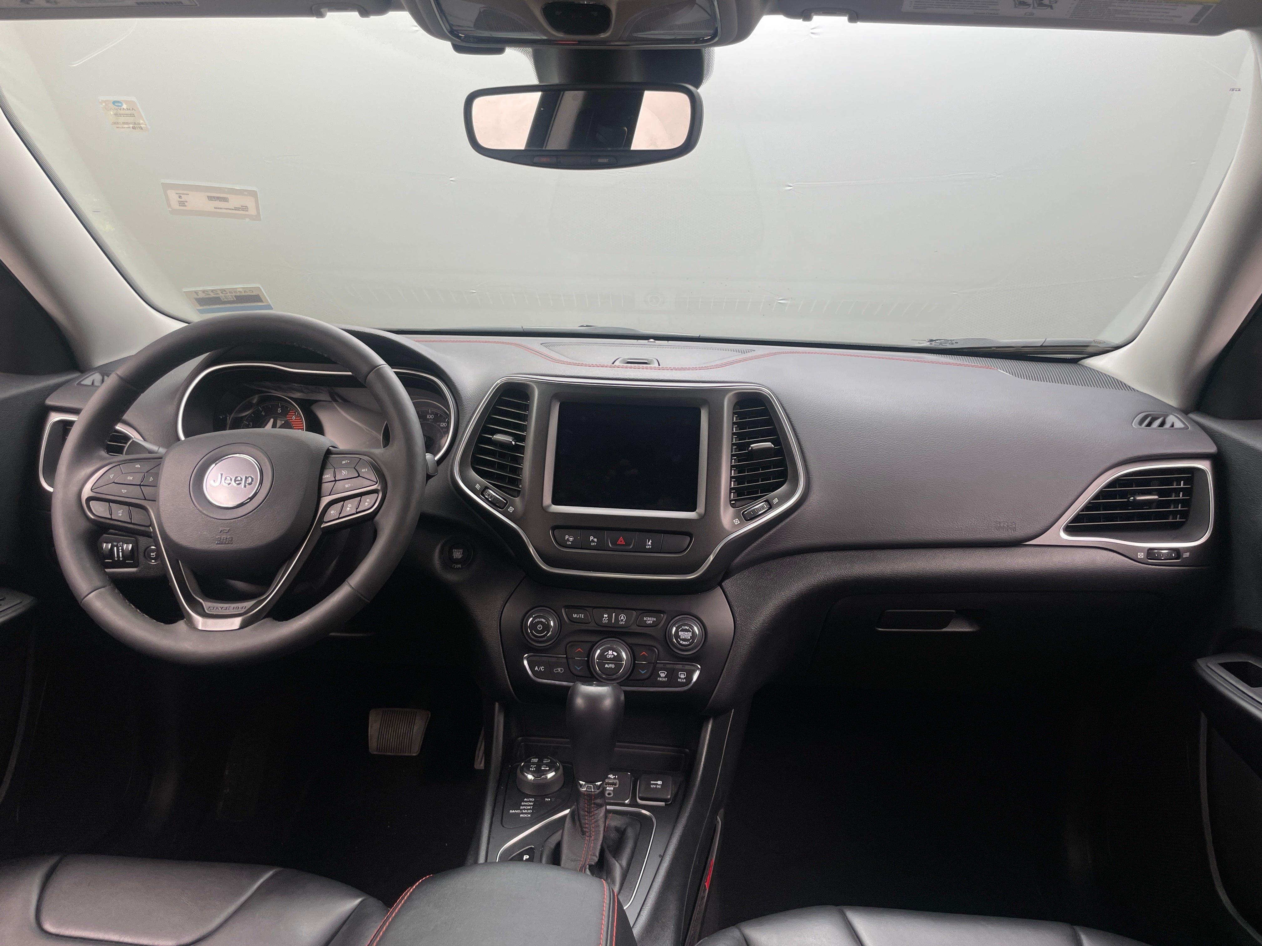 2023 Jeep Cherokee Trailhawk 3