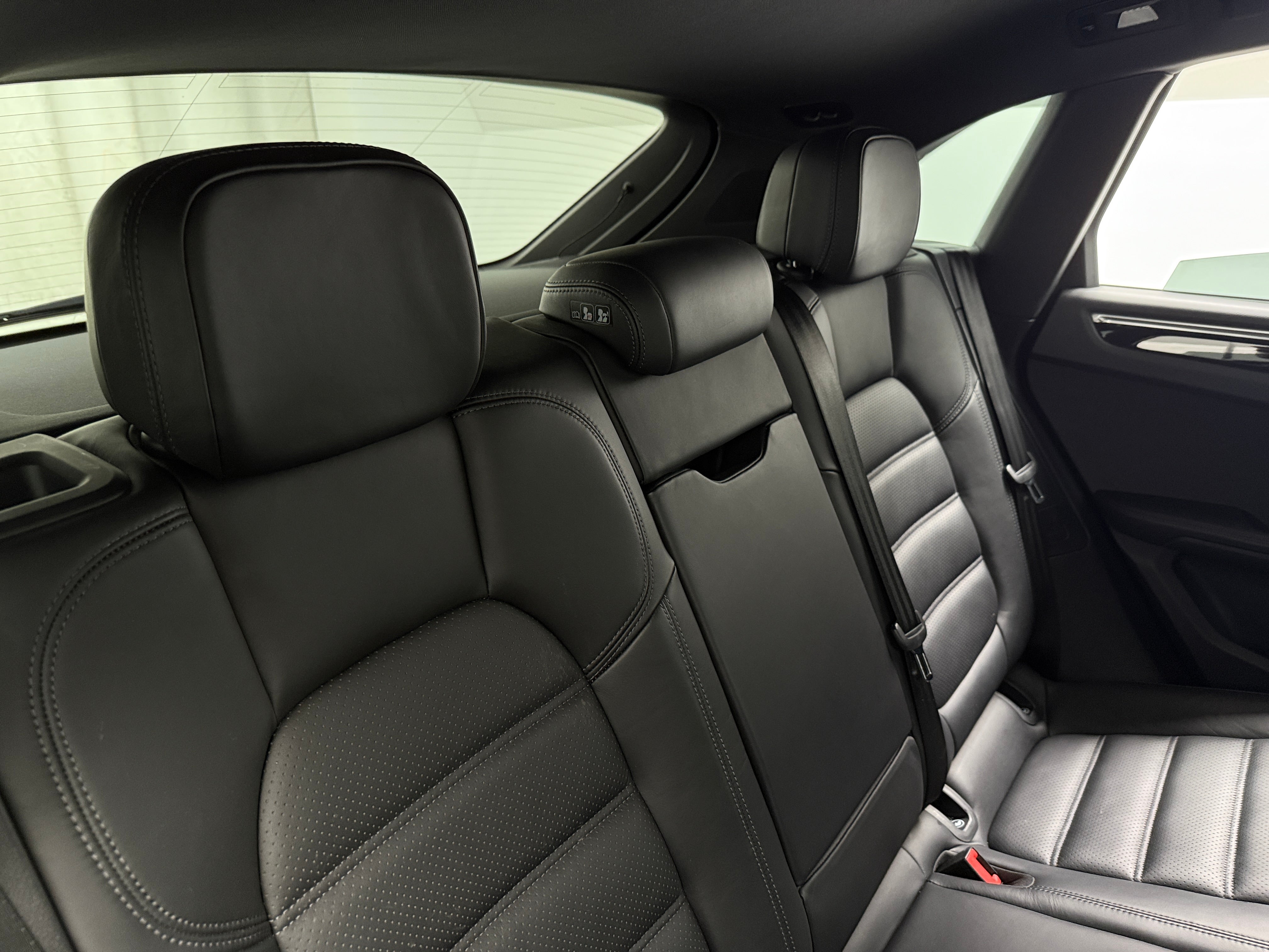 2018 Porsche Macan Sport Edition 5