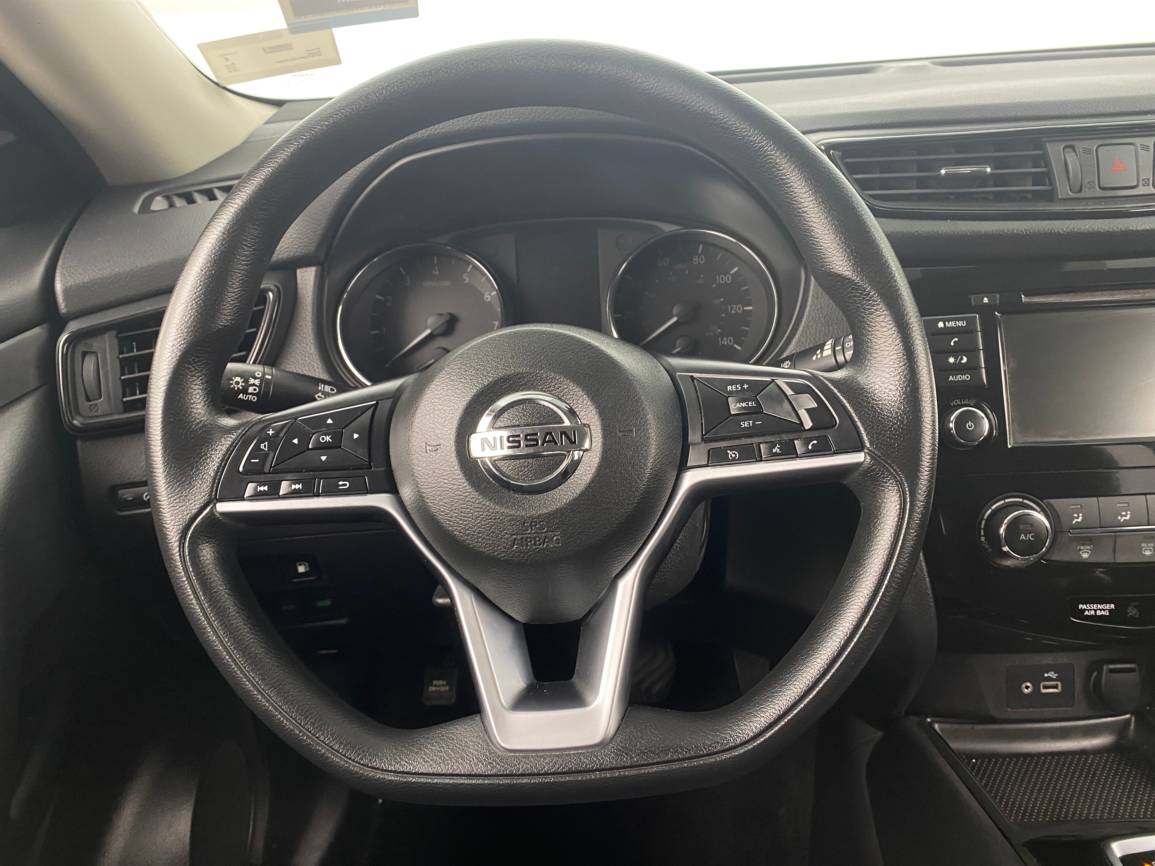 2019 Nissan Rogue S 5